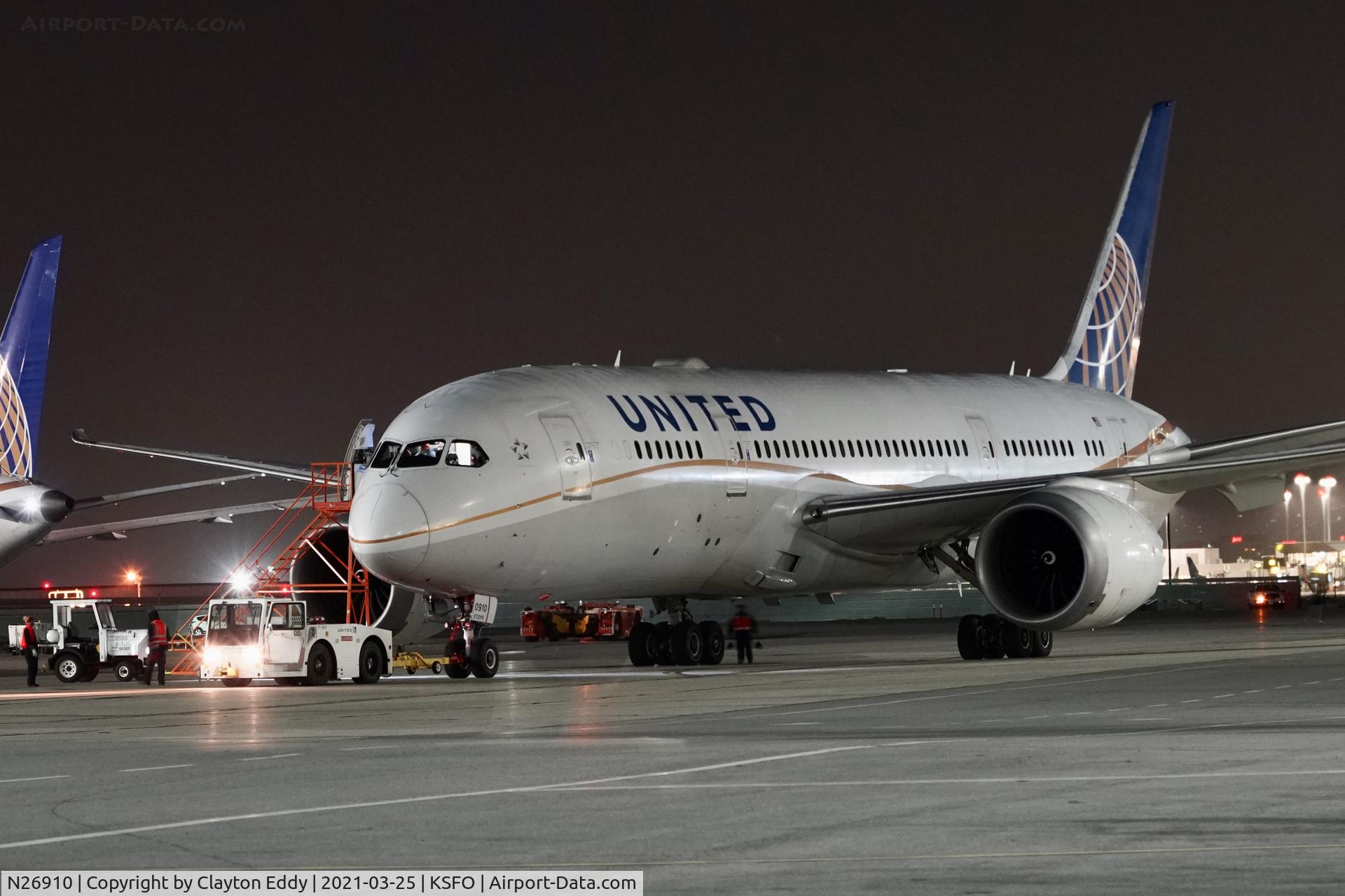 N26910, 2014 Boeing 787-8 Dreamliner C/N 34826, SFO 2021.