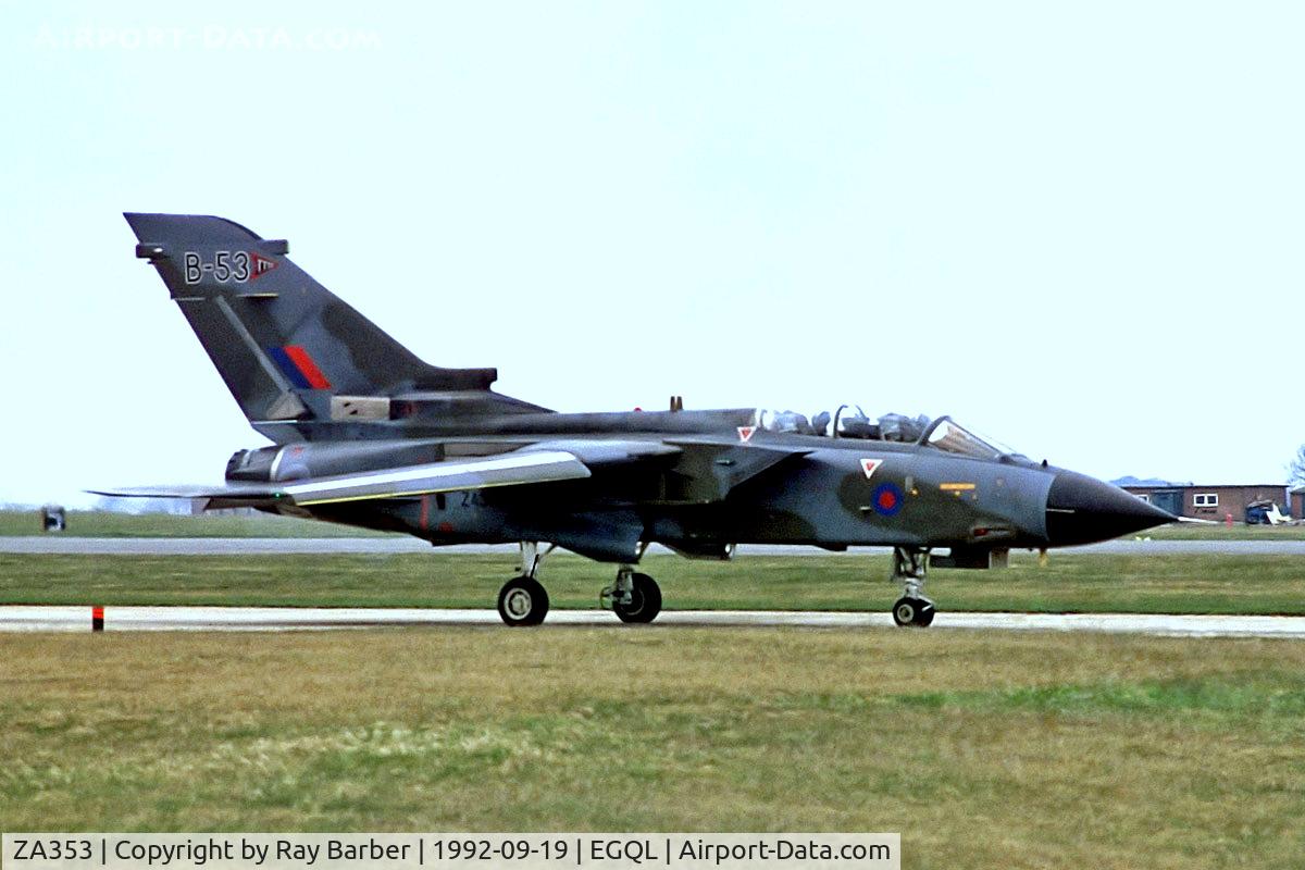 ZA353, 1980 Panavia Tornado GR.1 C/N 028/BS006/3014, ZA353   BAe/Panavia Tornado GR.1 [BS006] (Royal Air Force) RAF Leuchars~G 19/09/1992