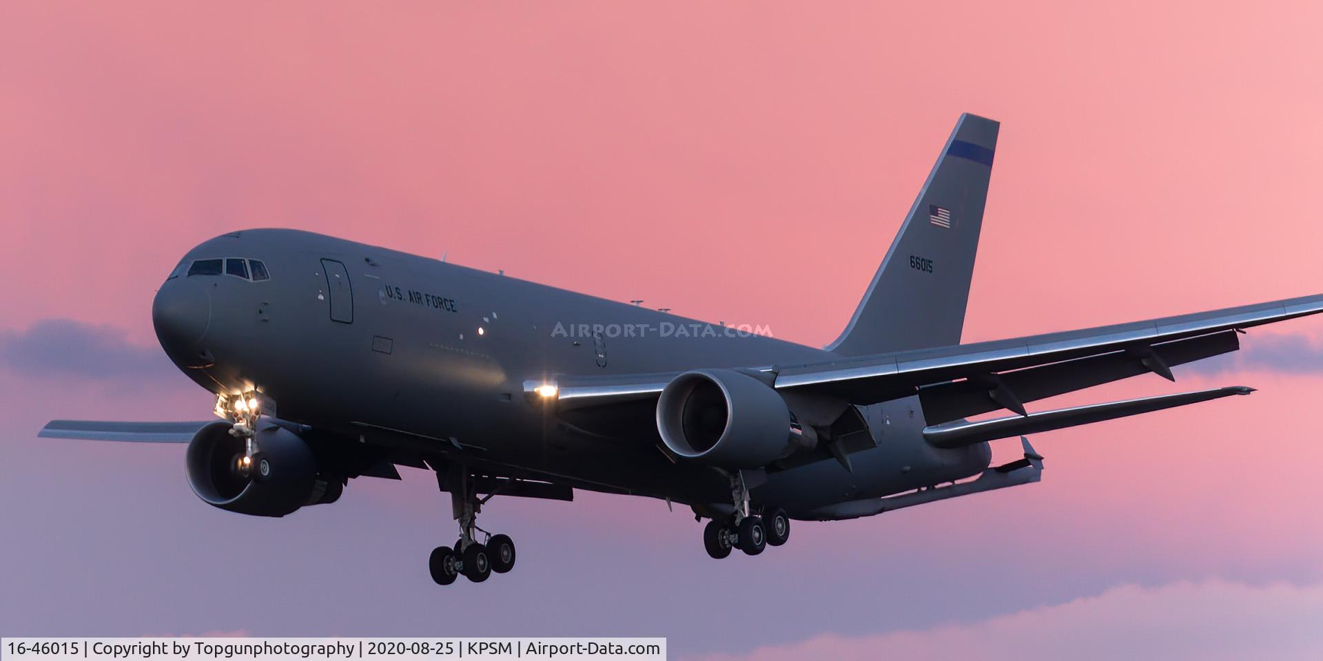 16-46015, 2019 Boeing KC-46A Pegasus C/N 34134, PACK92 coming back from an evening sortie