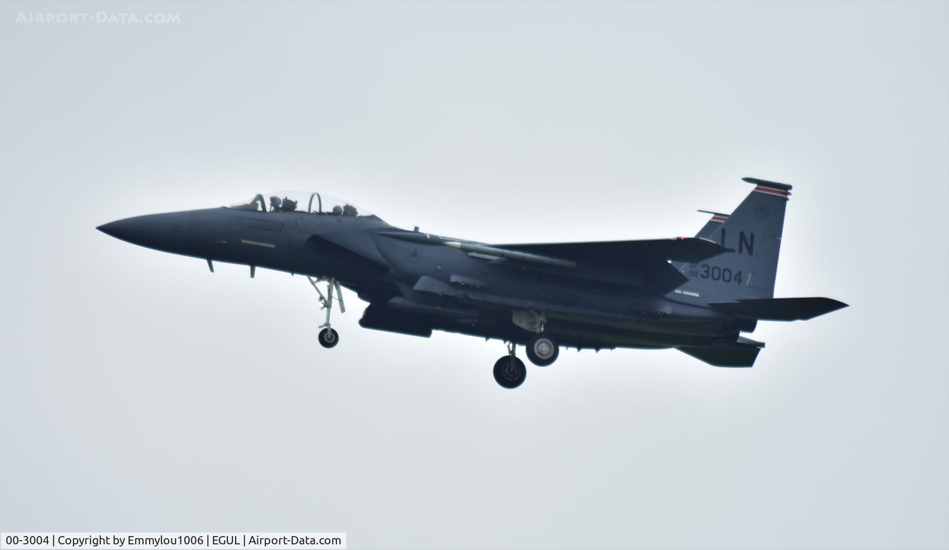 00-3004, 2000 McDonnell Douglas F-15E Strike Eagle C/N 1370/E231, sitting on top of the van roof