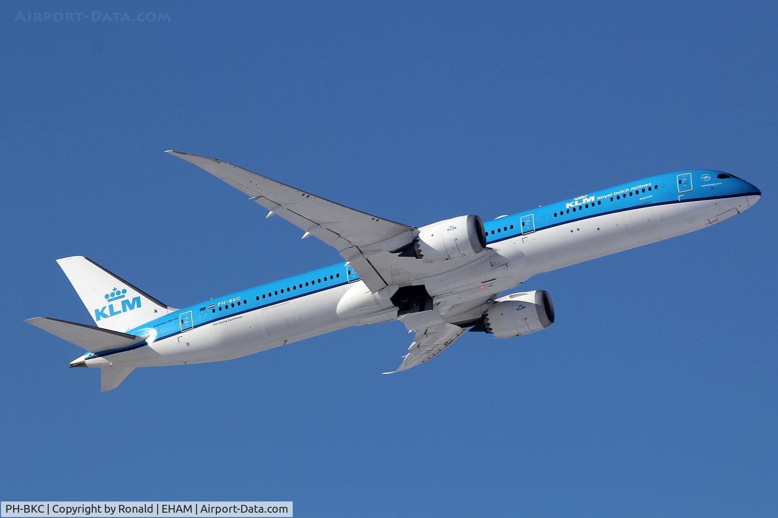 PH-BKC, 2019 Boeing 787-10 Dreamliner Dreamliner C/N 42503, at spl
