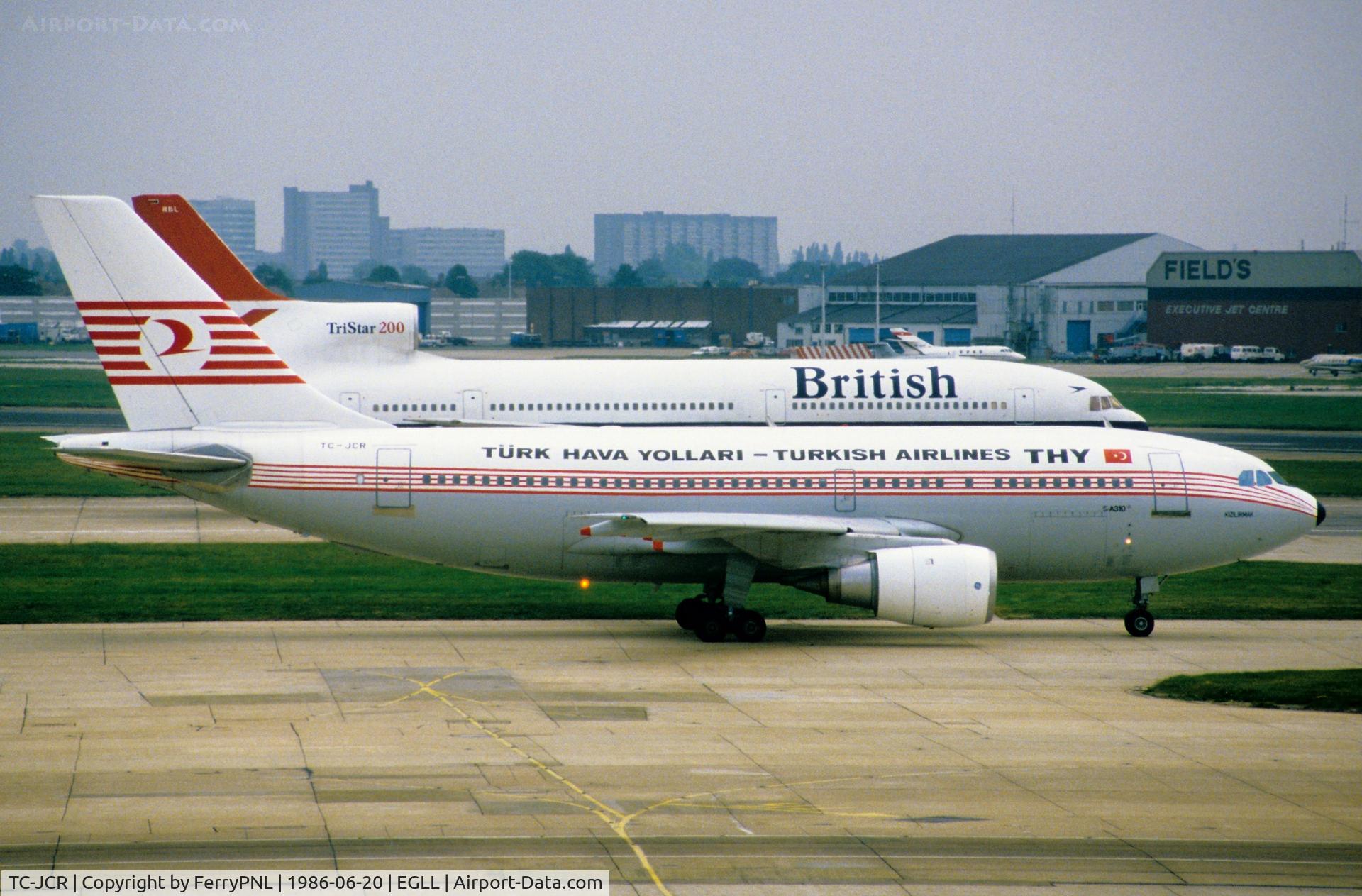 TC-JCR, 1986 Airbus A310-203 C/N 370, Turkish A310 taxying