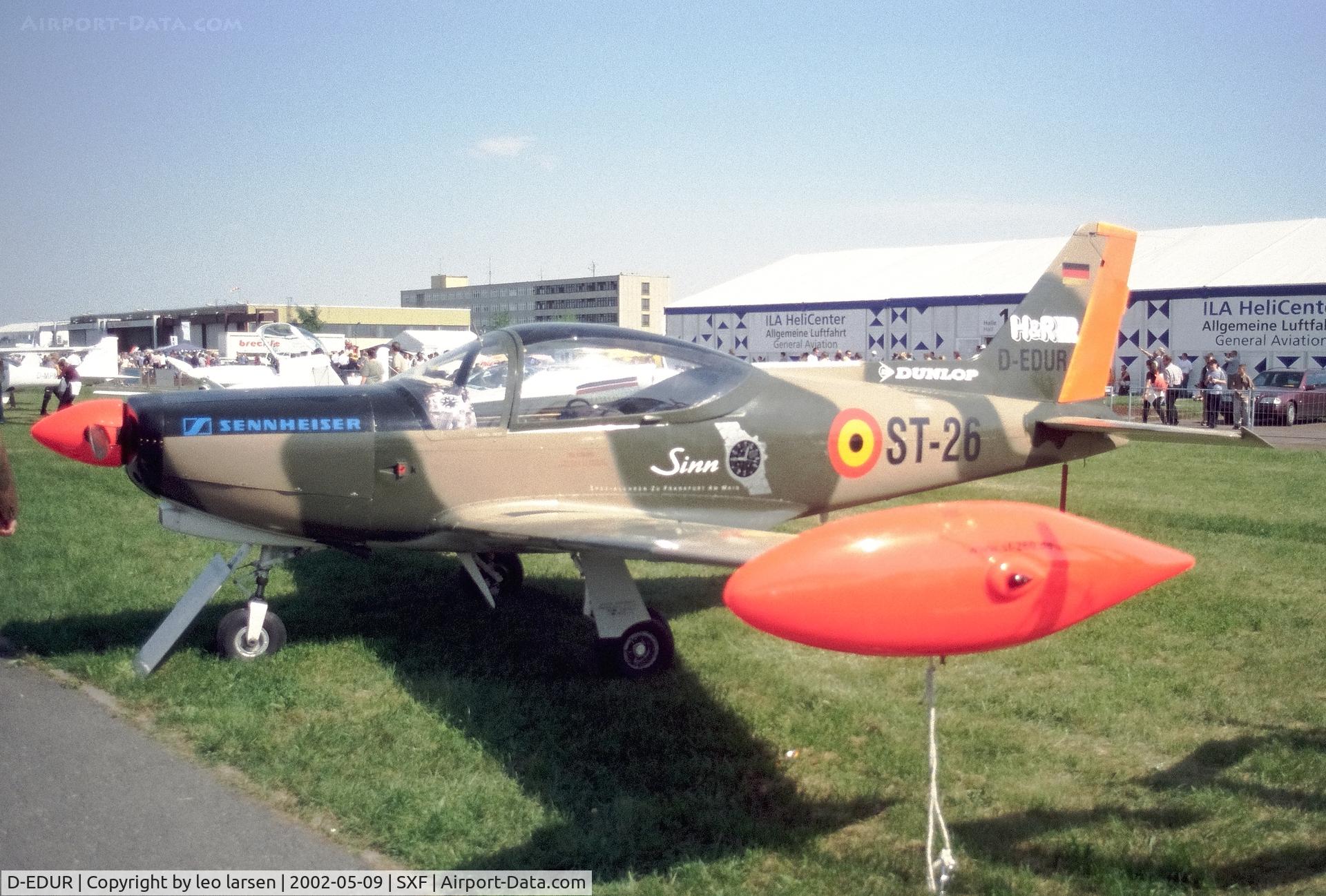 D-EDUR, 1980 SIAI-Marchetti SF-260 C/N 110, Berlin ILA 9.5.2002