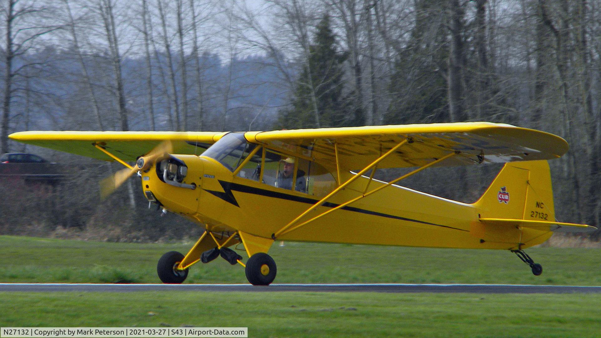 N27132, 1940 Piper J3F-65 C/N 4380, Landing at Harvey Field, last Saturday of March 2021
