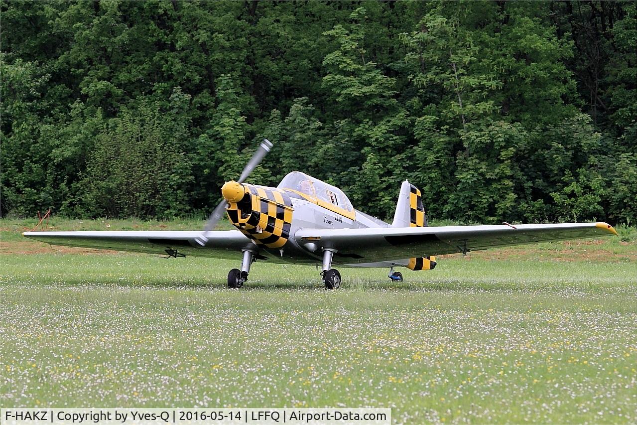 F-HAKZ, Zlin Z-526 Trener Master C/N 1322, Zlin Z-526 Trener Master, Taxiing, La Ferté-Alais (LFFQ) air show 2016