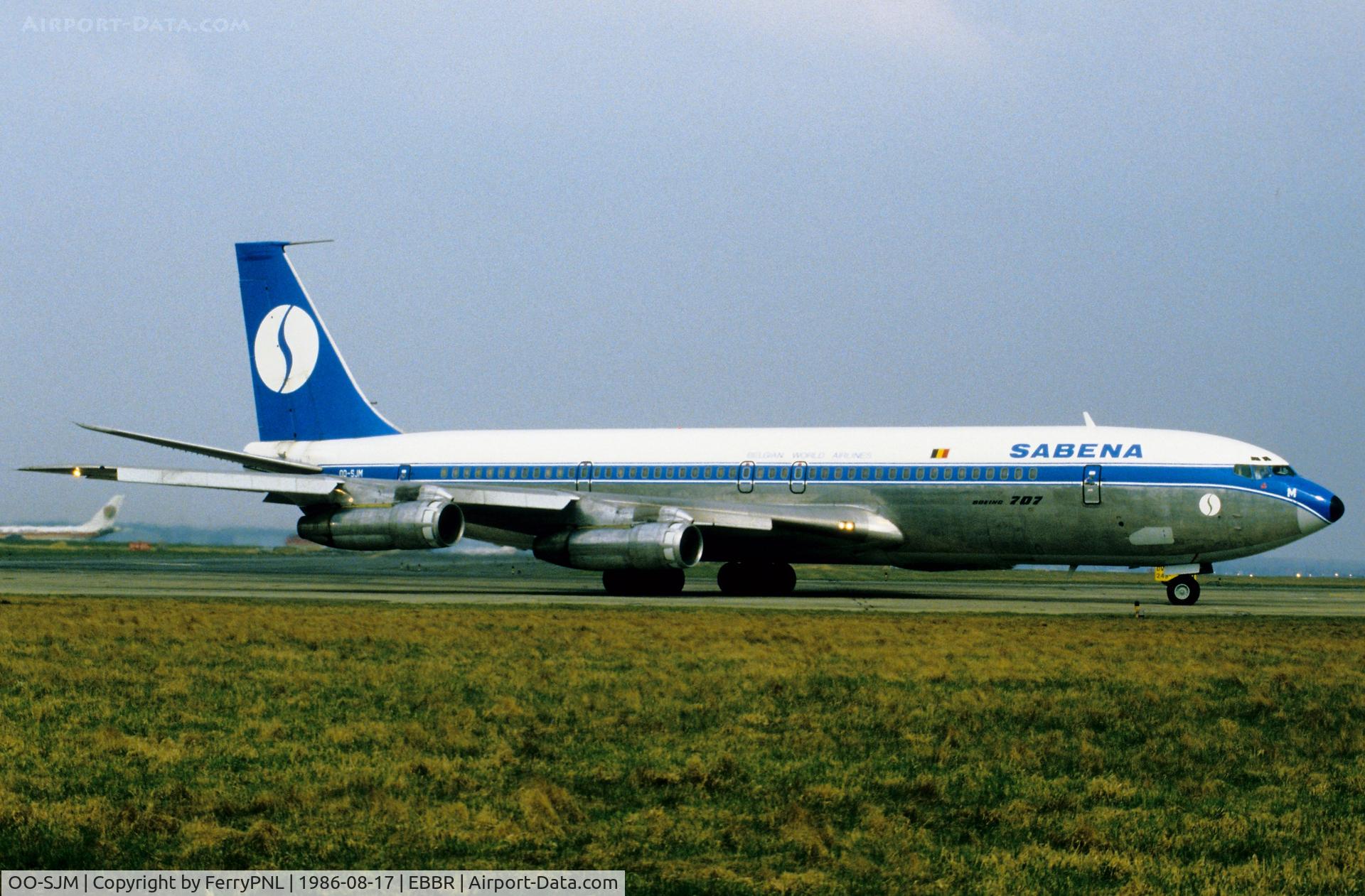 OO-SJM, 1969 Boeing 707-329C(TCA) C/N 20198, Sabena B707 lining-up