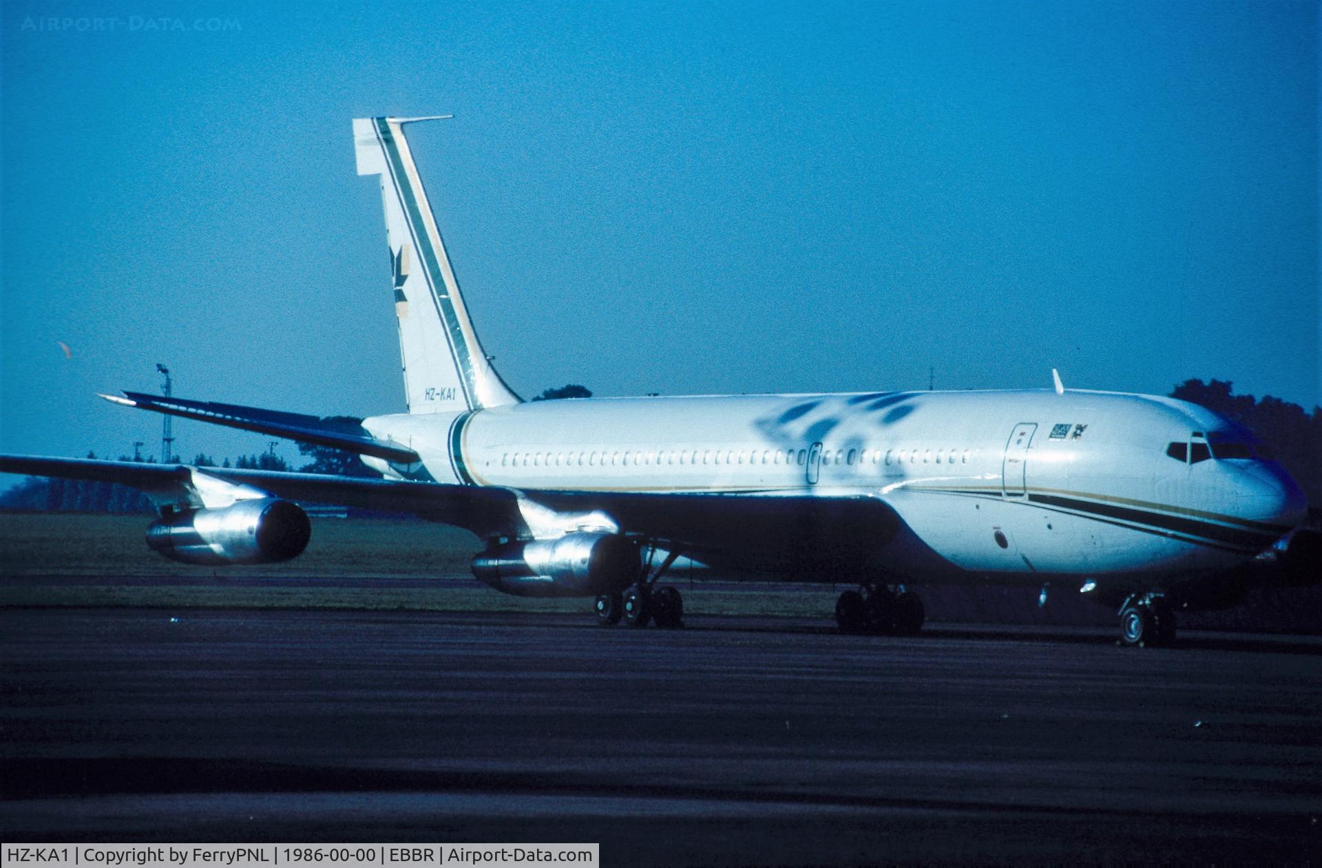 HZ-KA1, 1962 Boeing 720-047B C/N 18451, VIP B720 in BRU for maintenance
