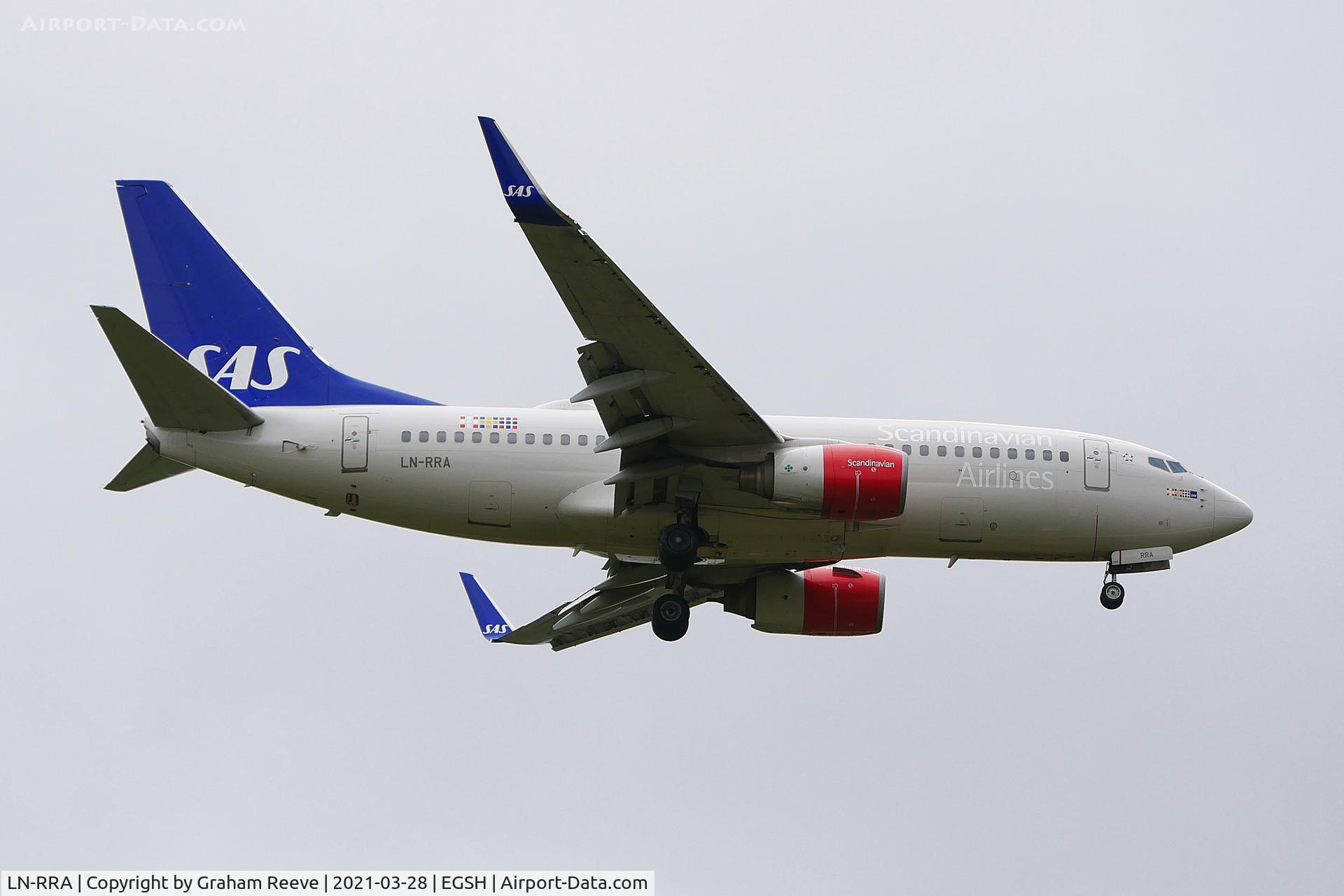 LN-RRA, 2007 Boeing 737-783 C/N 30471, On approach to Norwich.