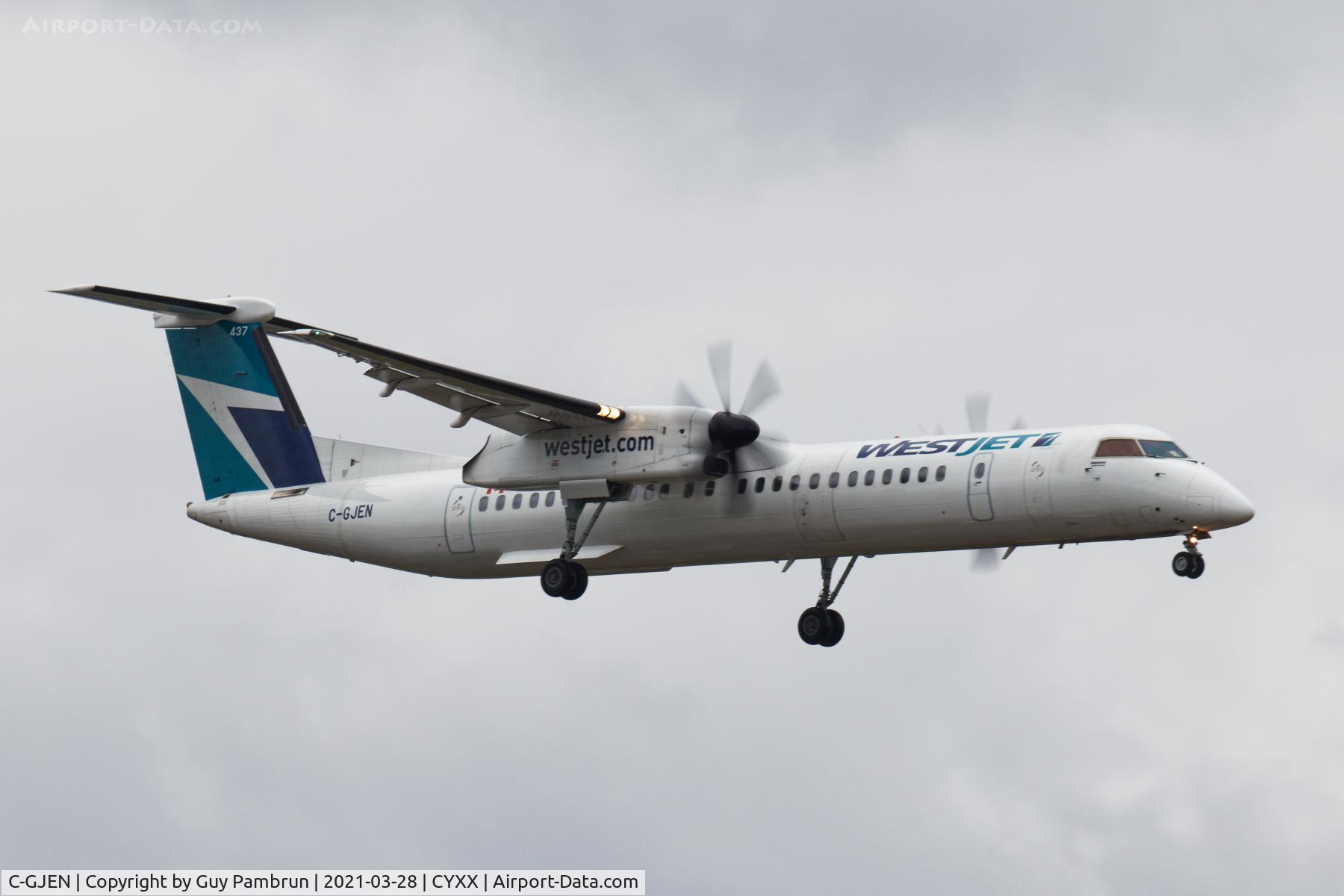 C-GJEN, 2016 De Havilland Canada DHC-8-402Q Dash 8 C/N 4536, Landing on 19 in a typical west coast wind storm