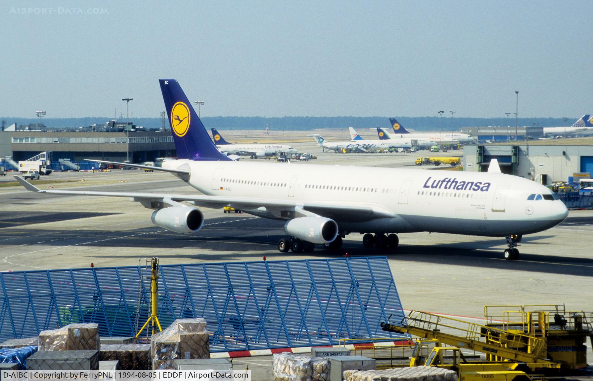 D-AIBC, 1993 Airbus A340-211 C/N 011, Lufthansa A342 arriving