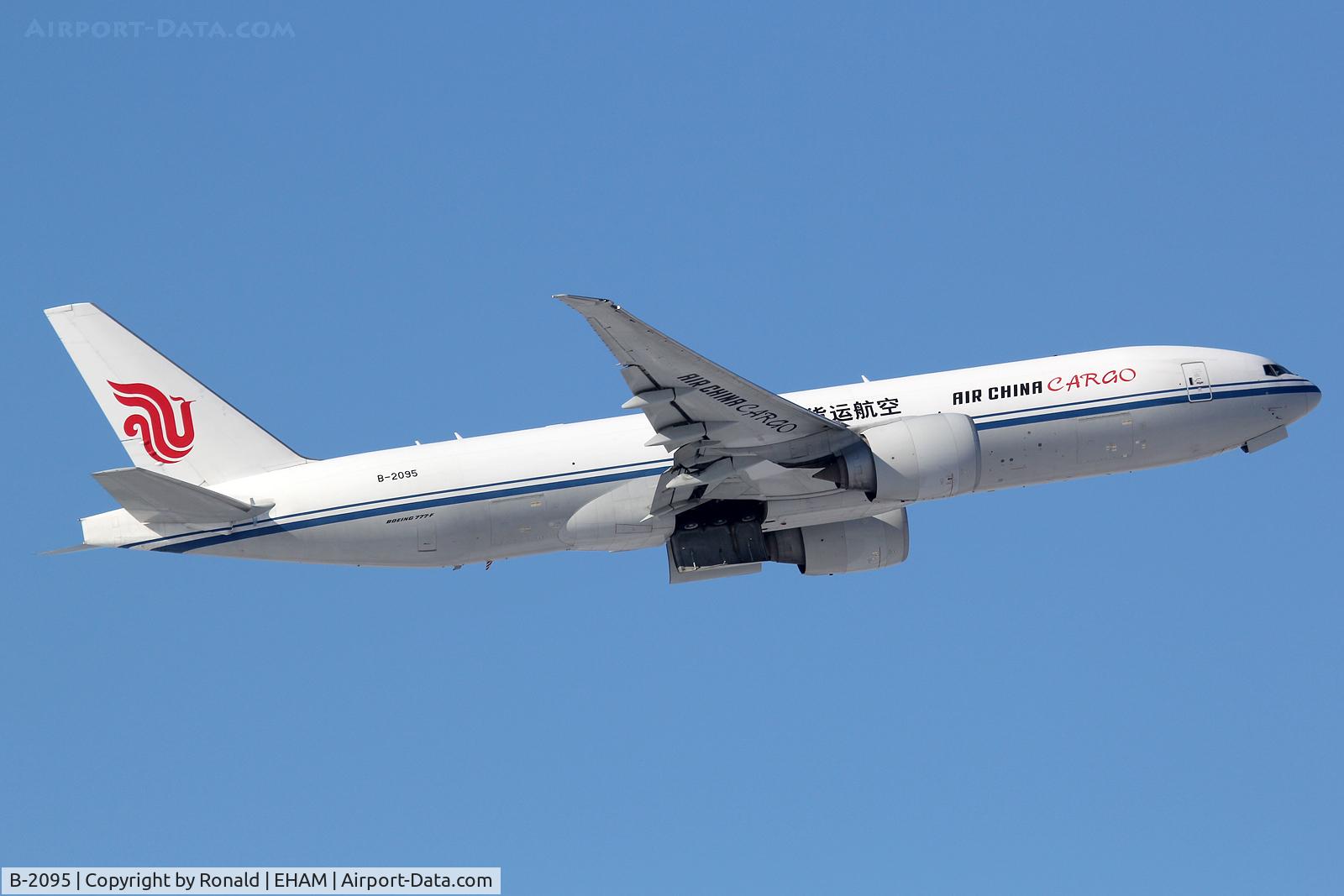 B-2095, 2013 Boeing 777-FFT C/N 44678, at spl