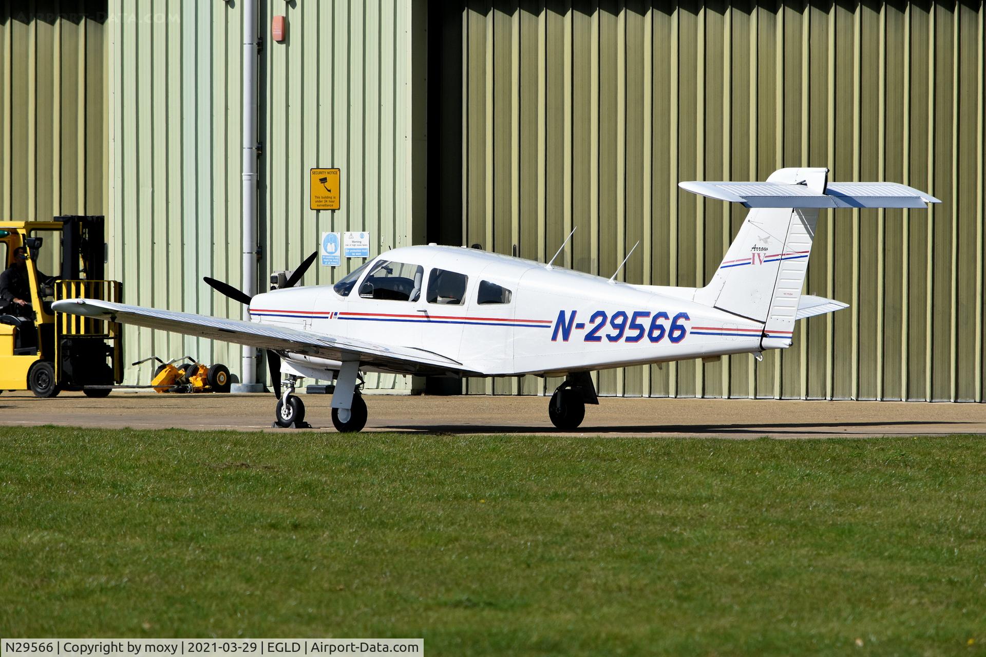 N29566, 1979 Piper PA-28RT-201 Arrow IV C/N 28R-7918146, Piper PA-28RT-201 at Denham.