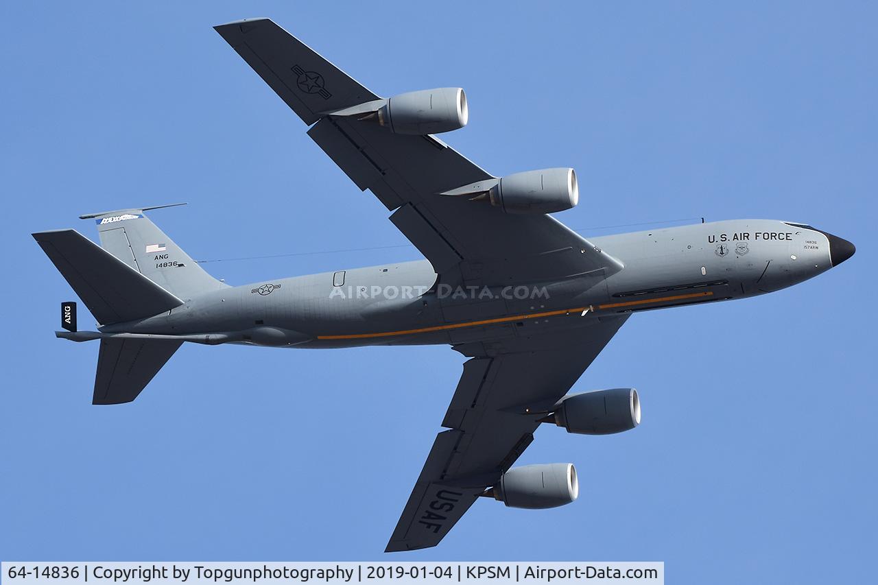 64-14836, 1964 Boeing KC-135R Stratotanker C/N 18776, PACK82 departing
