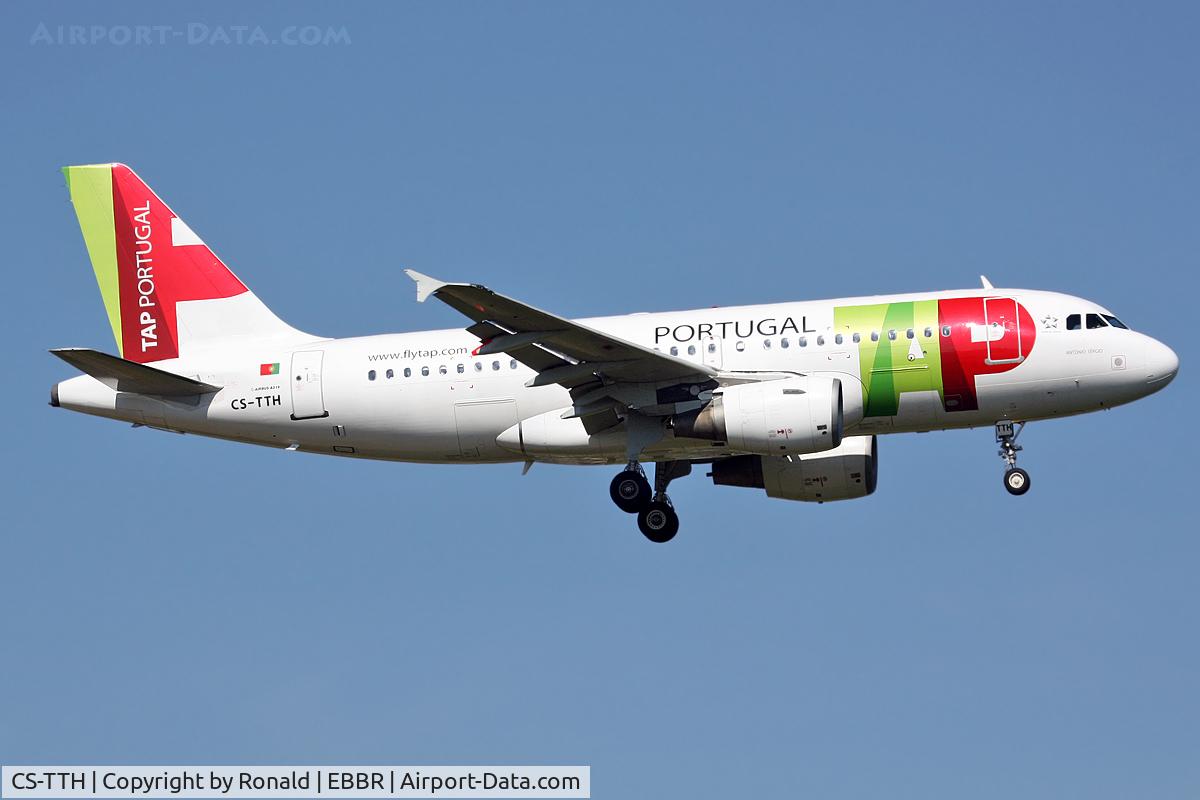 CS-TTH, 1998 Airbus A319-111 C/N 917, at bru