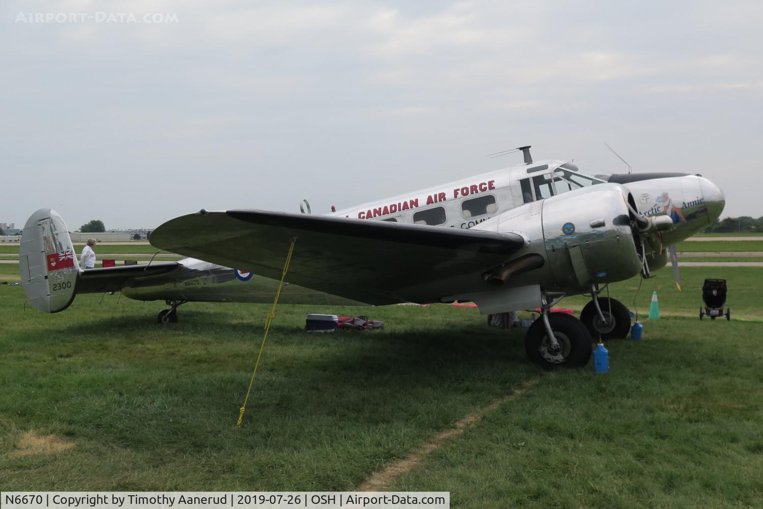 N6670, 1952 Beech 3N Expeditor C/N CA-98, 1952 Beech 3N, c/n: CA-98