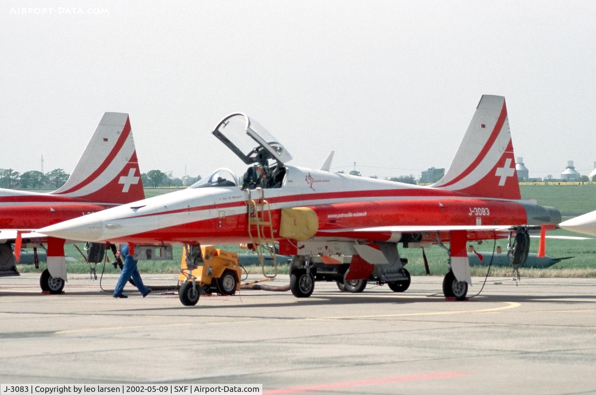 J-3083, Northrop F-5E Tiger II C/N L.1083, Berlin ILA 9.5.2002
