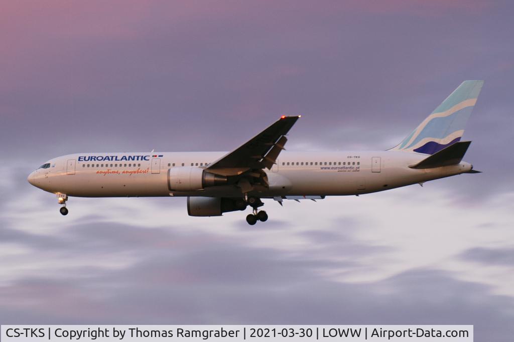 CS-TKS, 2001 Boeing 767-36N/ER C/N 30841, Euroatlantic Airways Boeing 767-300