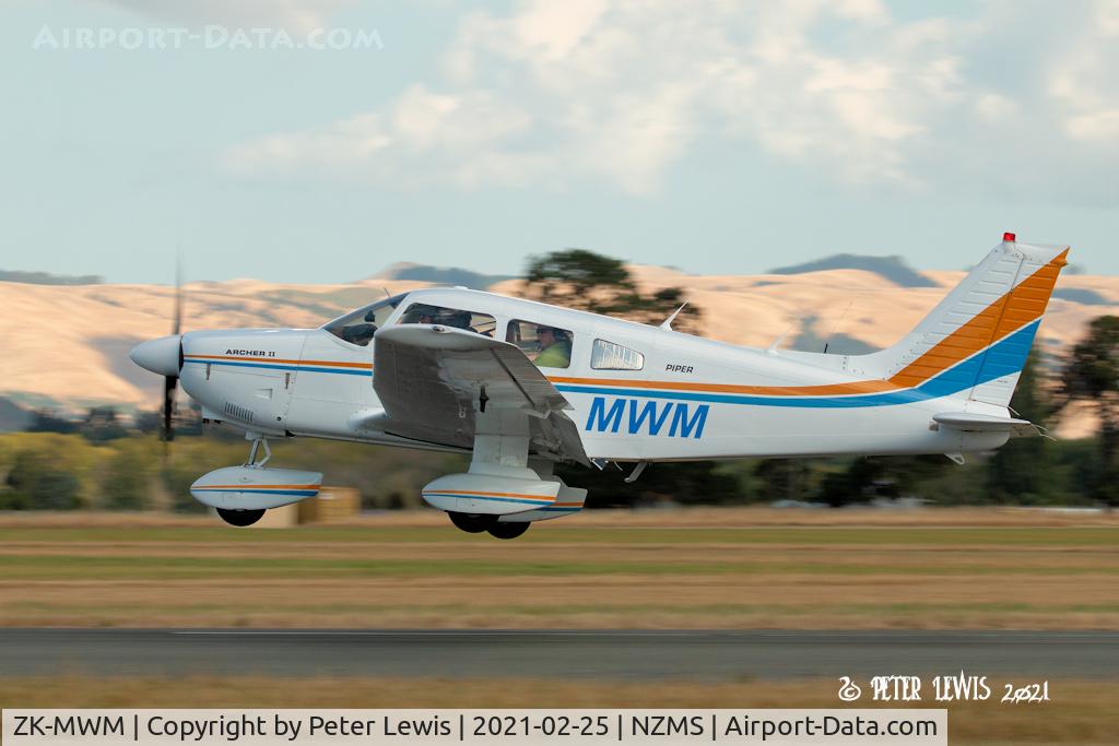 ZK-MWM, 1978 Piper PA-28-181 C/N 28-7890321, N W Morris, Porirua