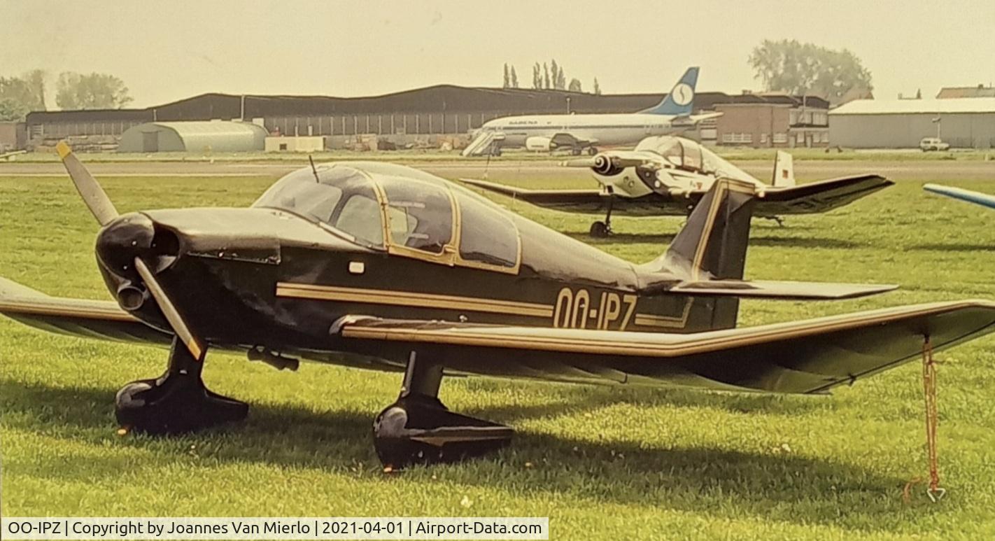 OO-IPZ, CEA Jodel DR1050/M1 C/N 02, scan from slide