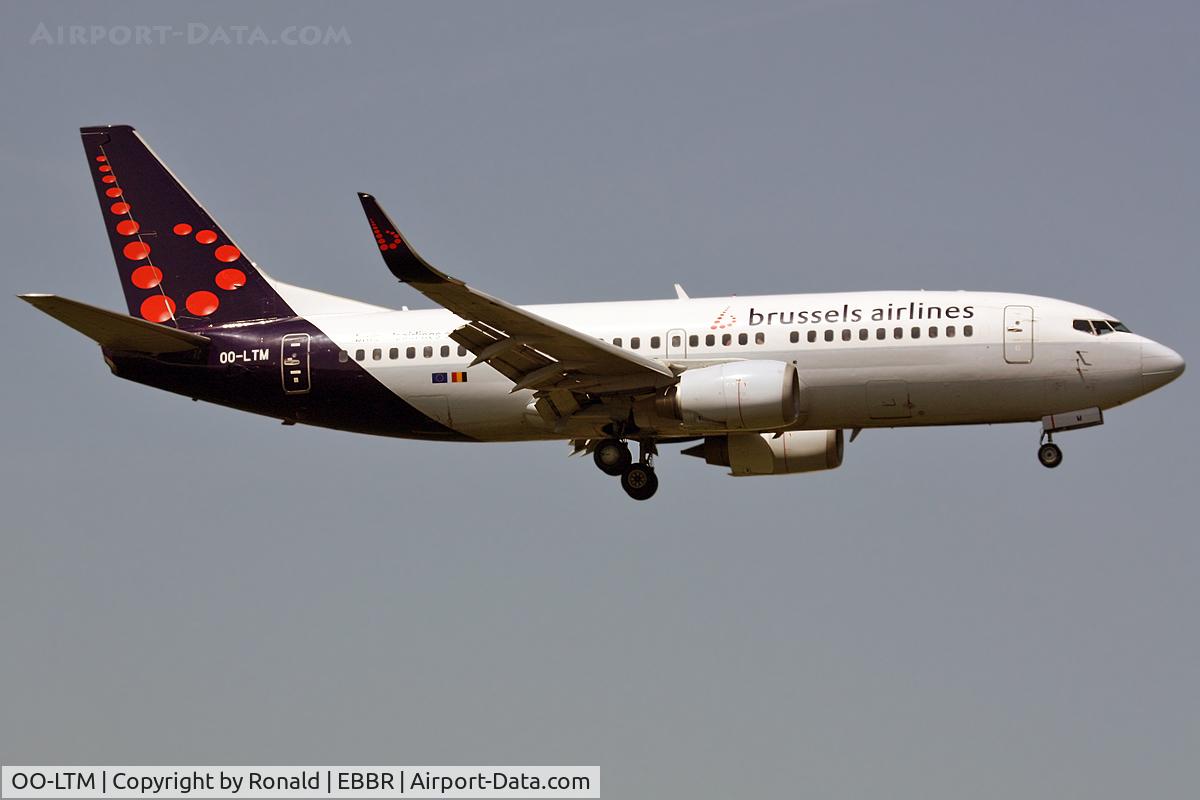 OO-LTM, 1991 Boeing 737-3M8 C/N 25070, at bru