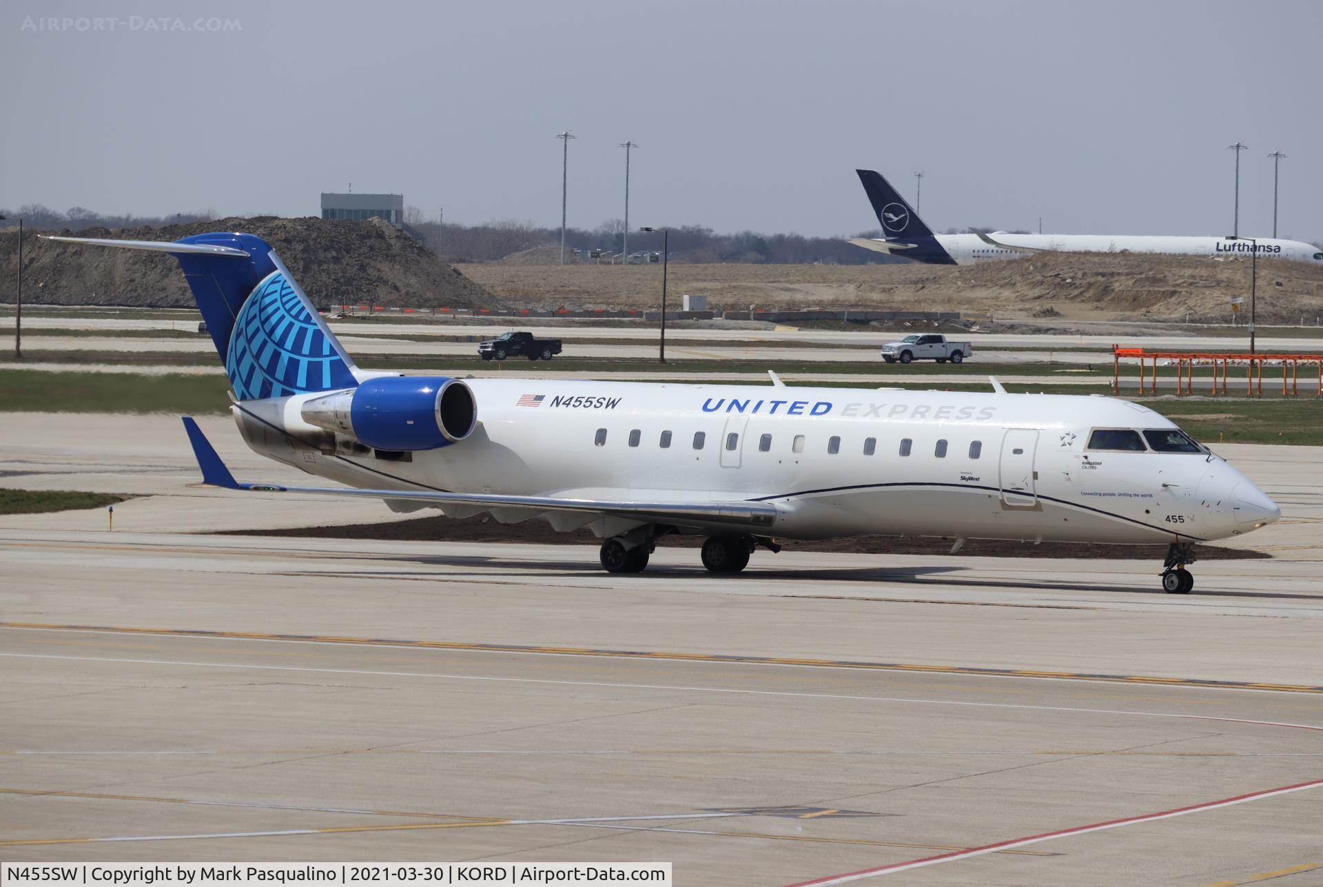 N455SW, 2003 Bombardier CRJ-200LR (CL-600-2B19) C/N 7760, CL-600-2B19
