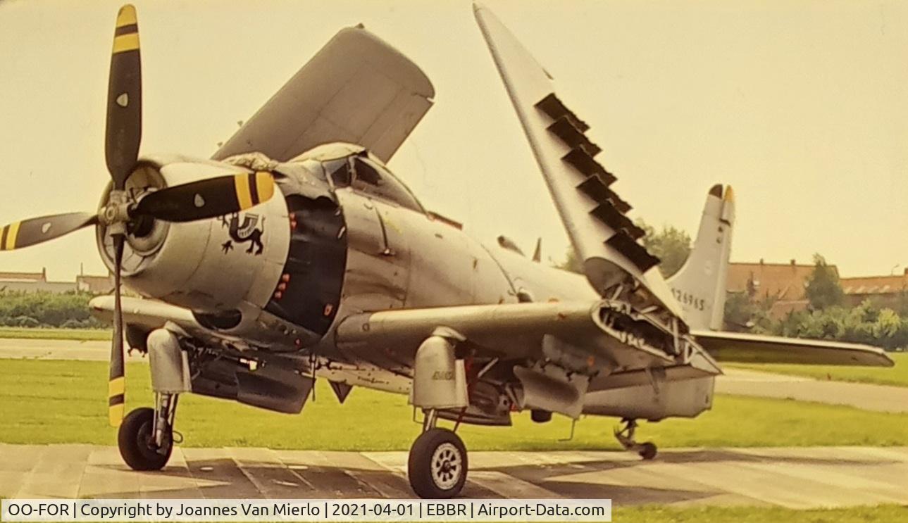 OO-FOR, 1952 Douglas A-1D Skyraider (AD-4NA) C/N 7765, scan from slide