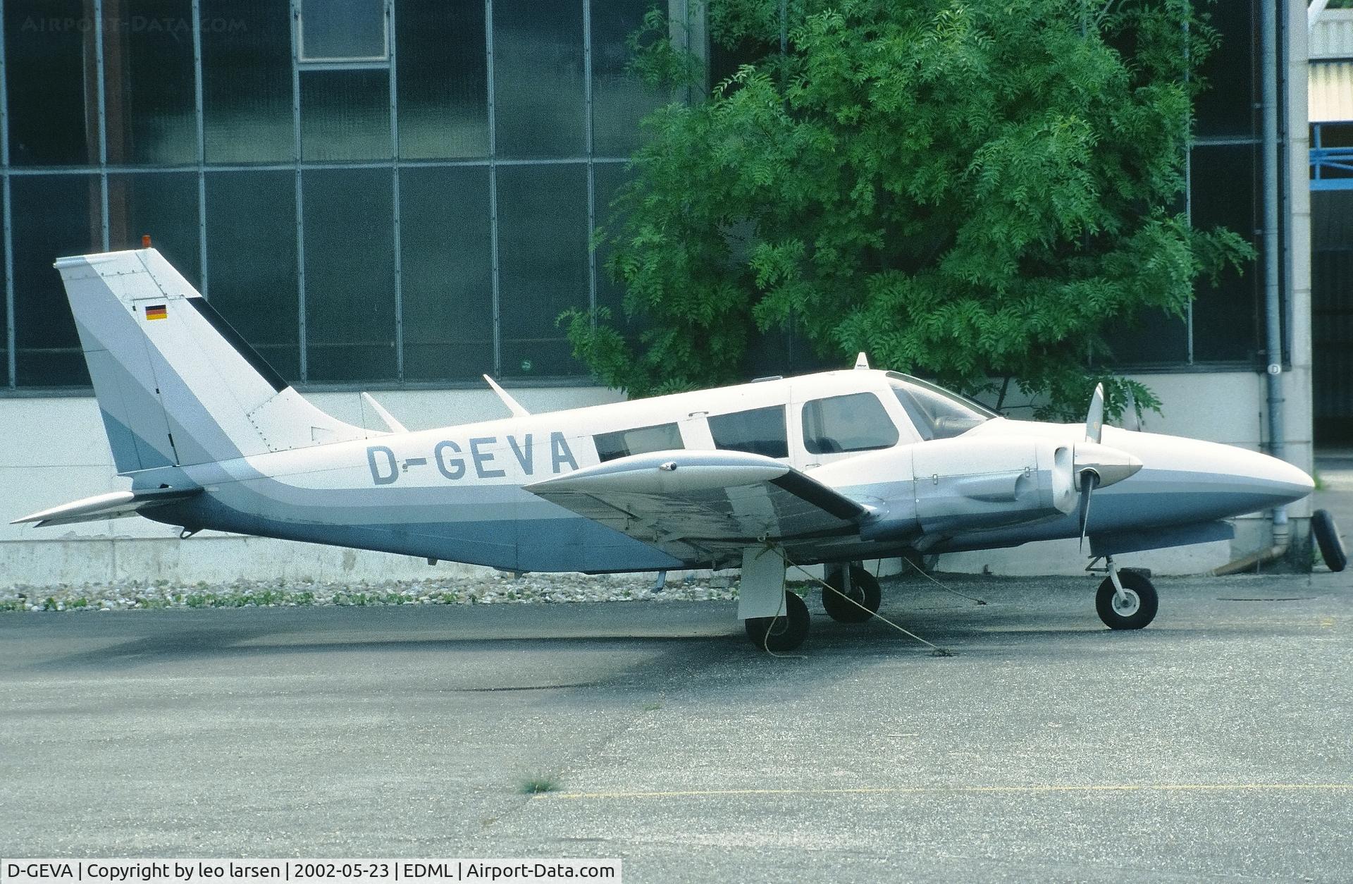 D-GEVA, Piper PA-34-200 C/N 34-7250165, Landshut 23.5.2002