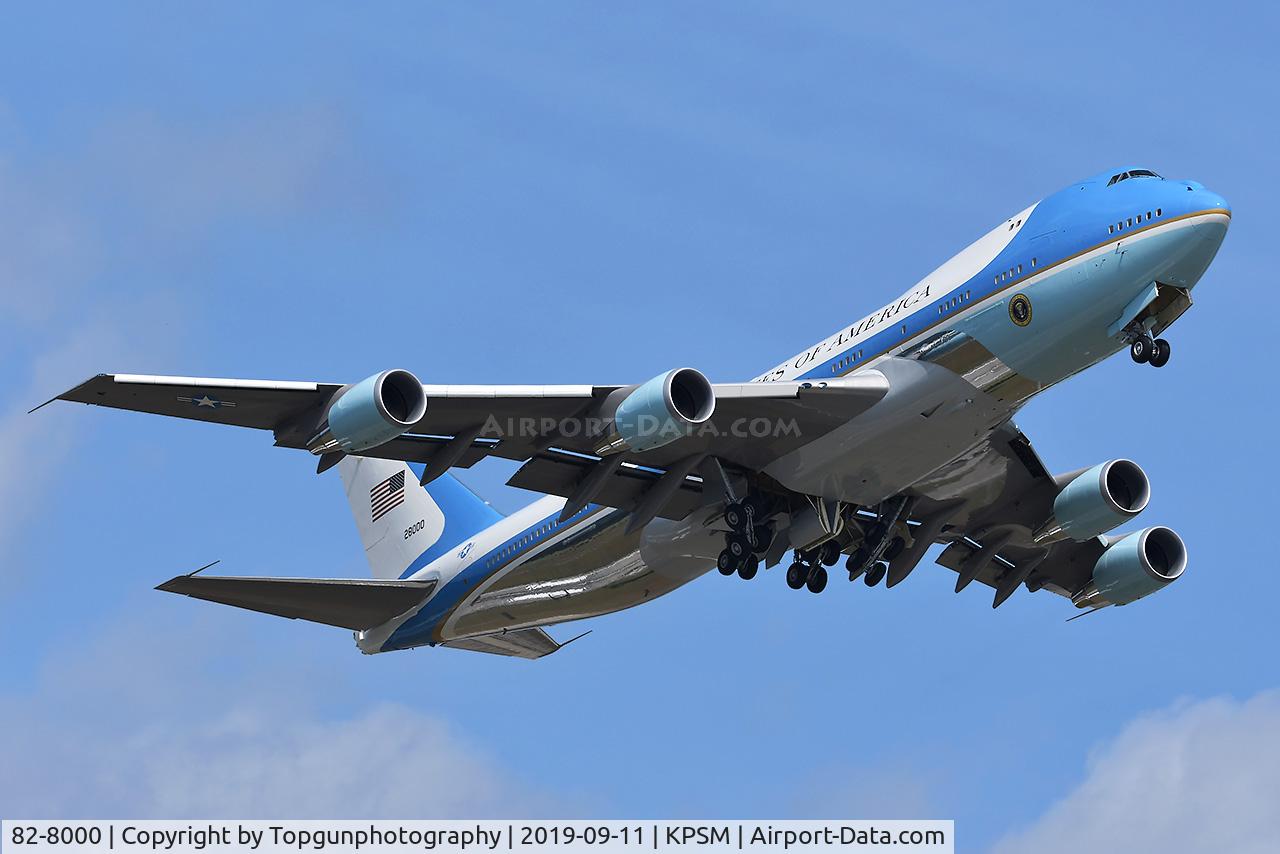 82-8000, 1987 Boeing VC-25A (747-2G4B) C/N 23824, VENUS01 gets some pattern work