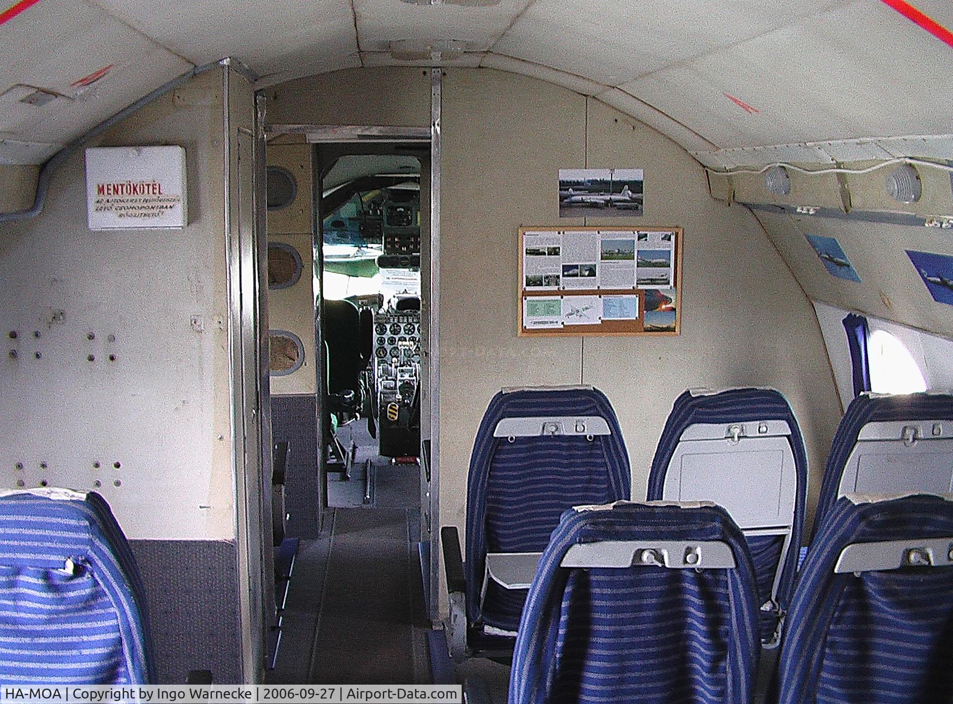 HA-MOA, 1960 Ilyushin IL-18V C/N 180001903, Ilyushin Il-18V COOT at Repülögep Emlekpark (Ferihegy Aeropark),  Budapest Ferihegy II  #i