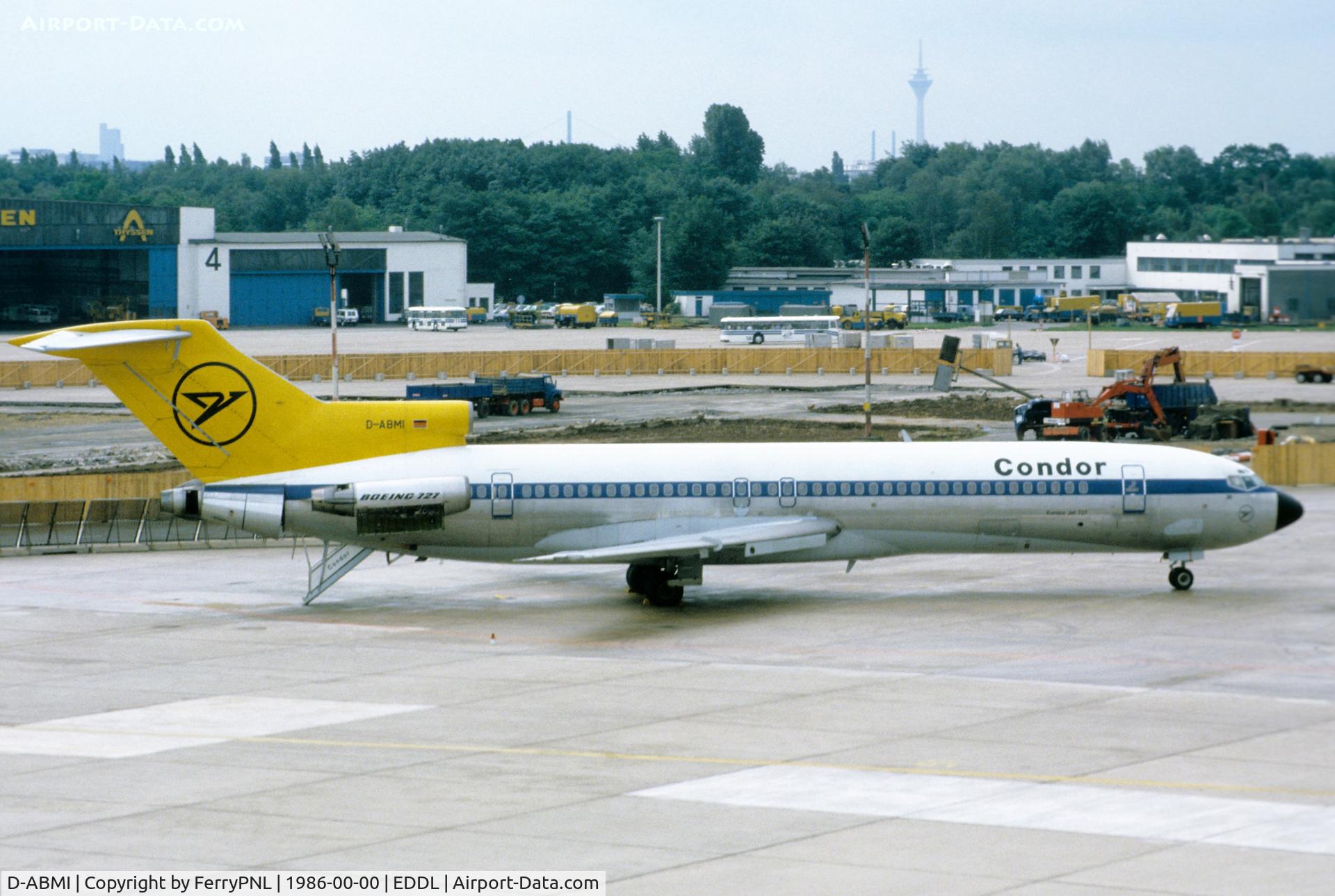 D-ABMI, 1973 Boeing 727-230 C/N 20675, Condor B727 receiving some attention