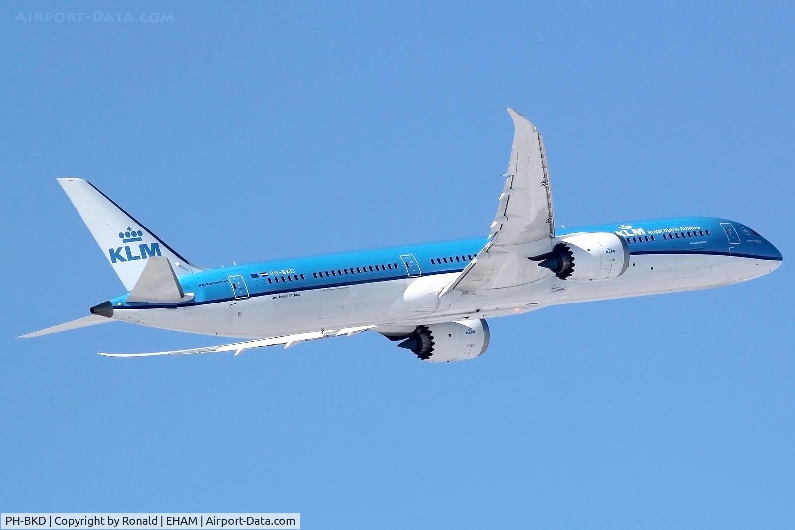 PH-BKD, 2019 Boeing 787-10 Dreamliner C/N 42492, at spl