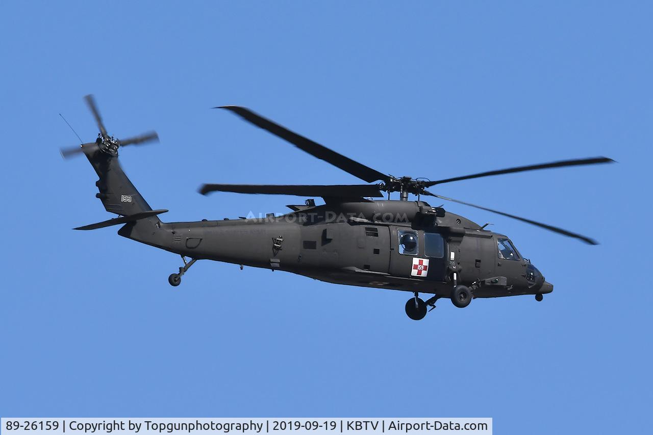 89-26159, Sikorsky UH-60L Black Hawk C/N 70-1396, lifting off the Army Guard ramp