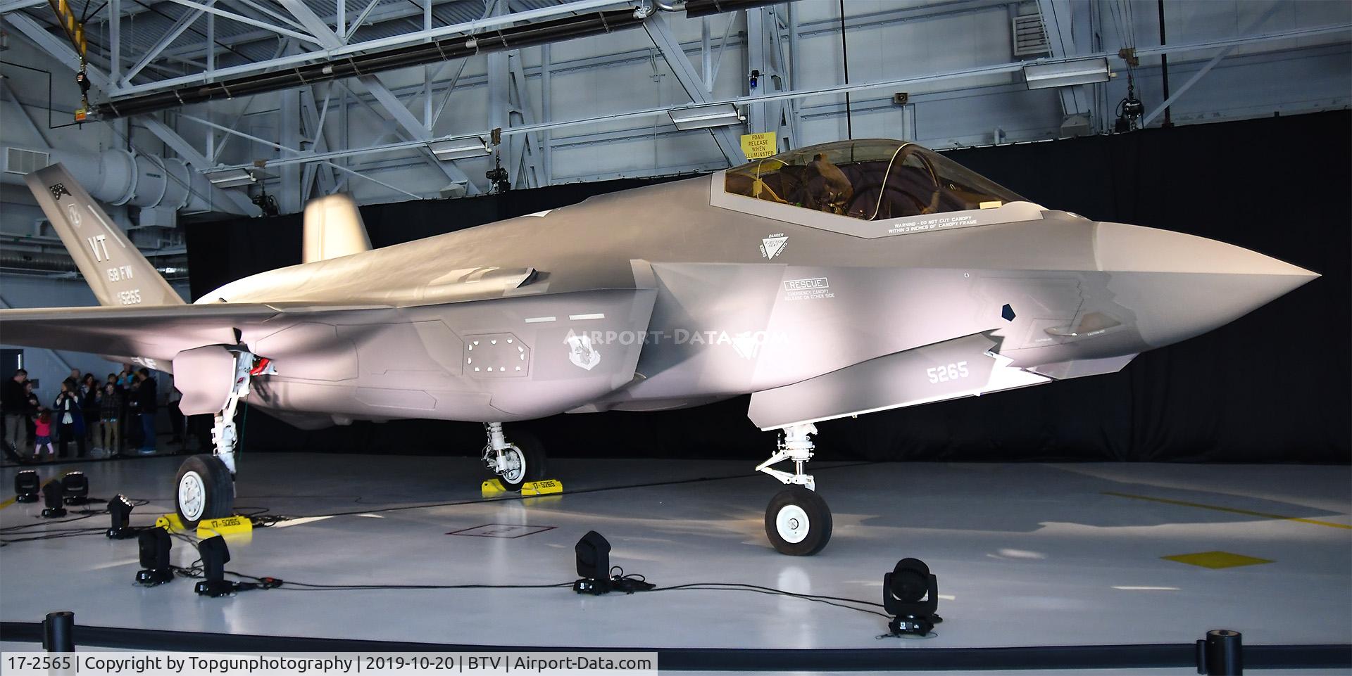 17-2565, 2016 Lockheed Martin F-35A Lightning II C/N 17-2565, Wing jet on display during Family day to welcome the F-35 to the unit.