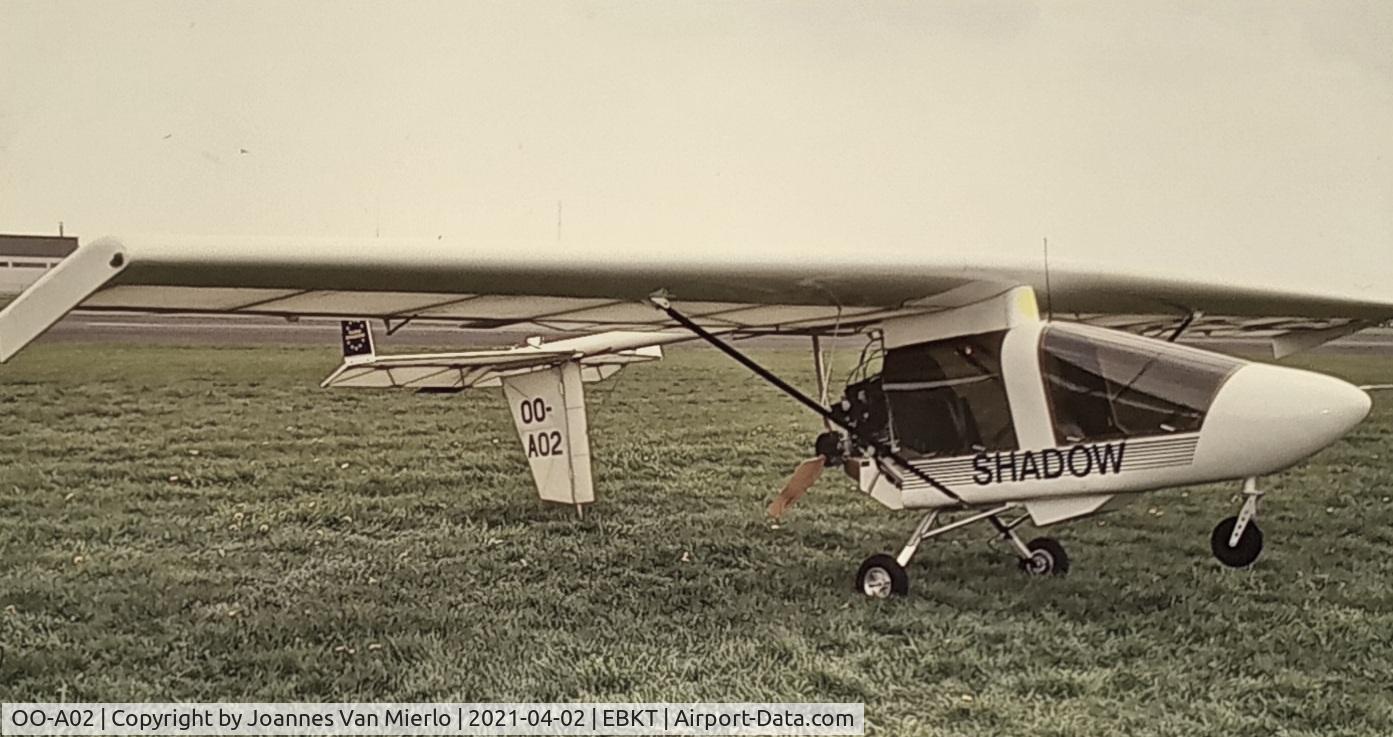 OO-A02, 1990 CFM Streak Shadow C/N 155/CD, scan from slide