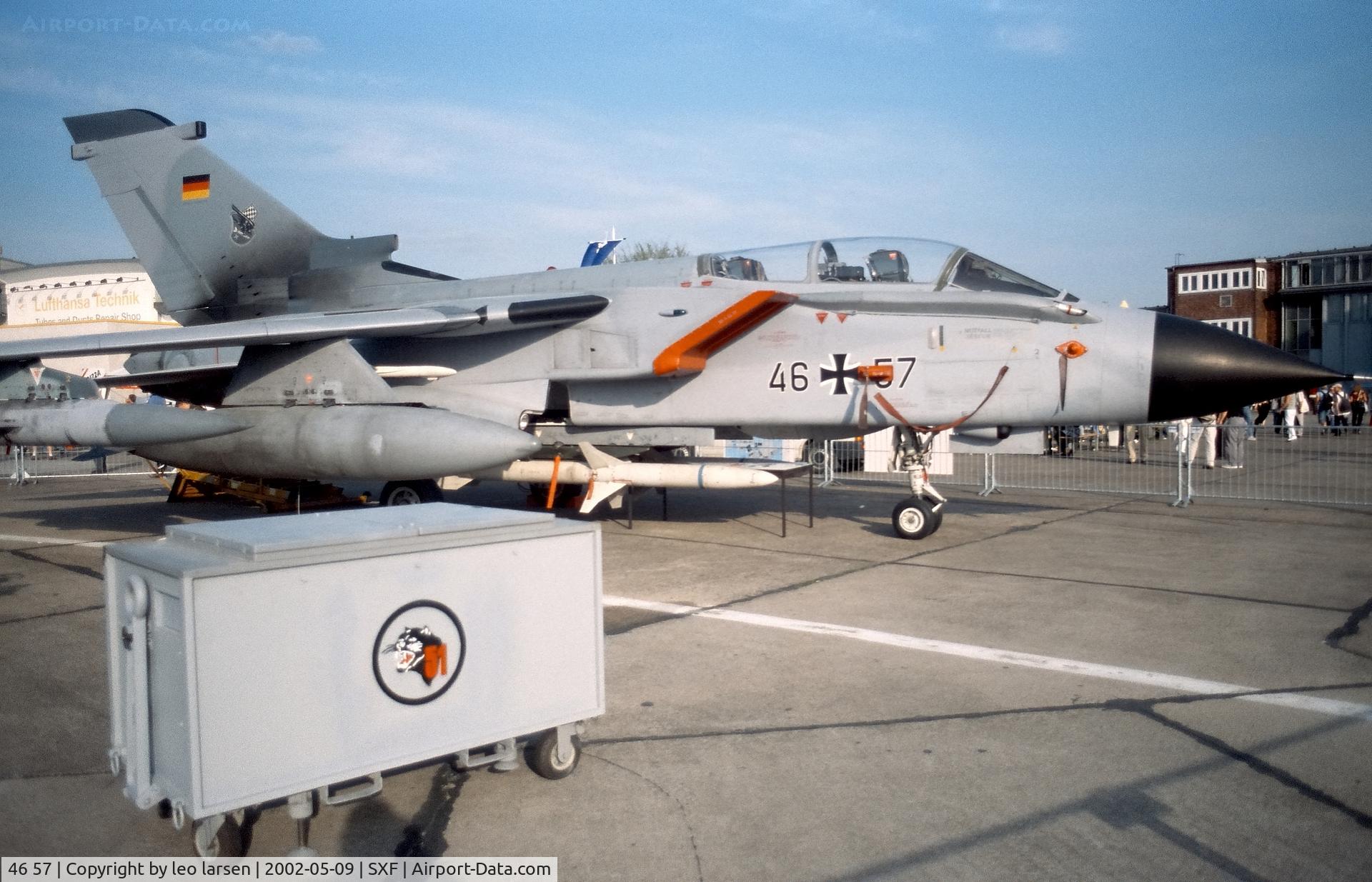 46 57, Panavia Tornado ECR C/N 906/GS290/4357, Berlin ILA 9.5.2002