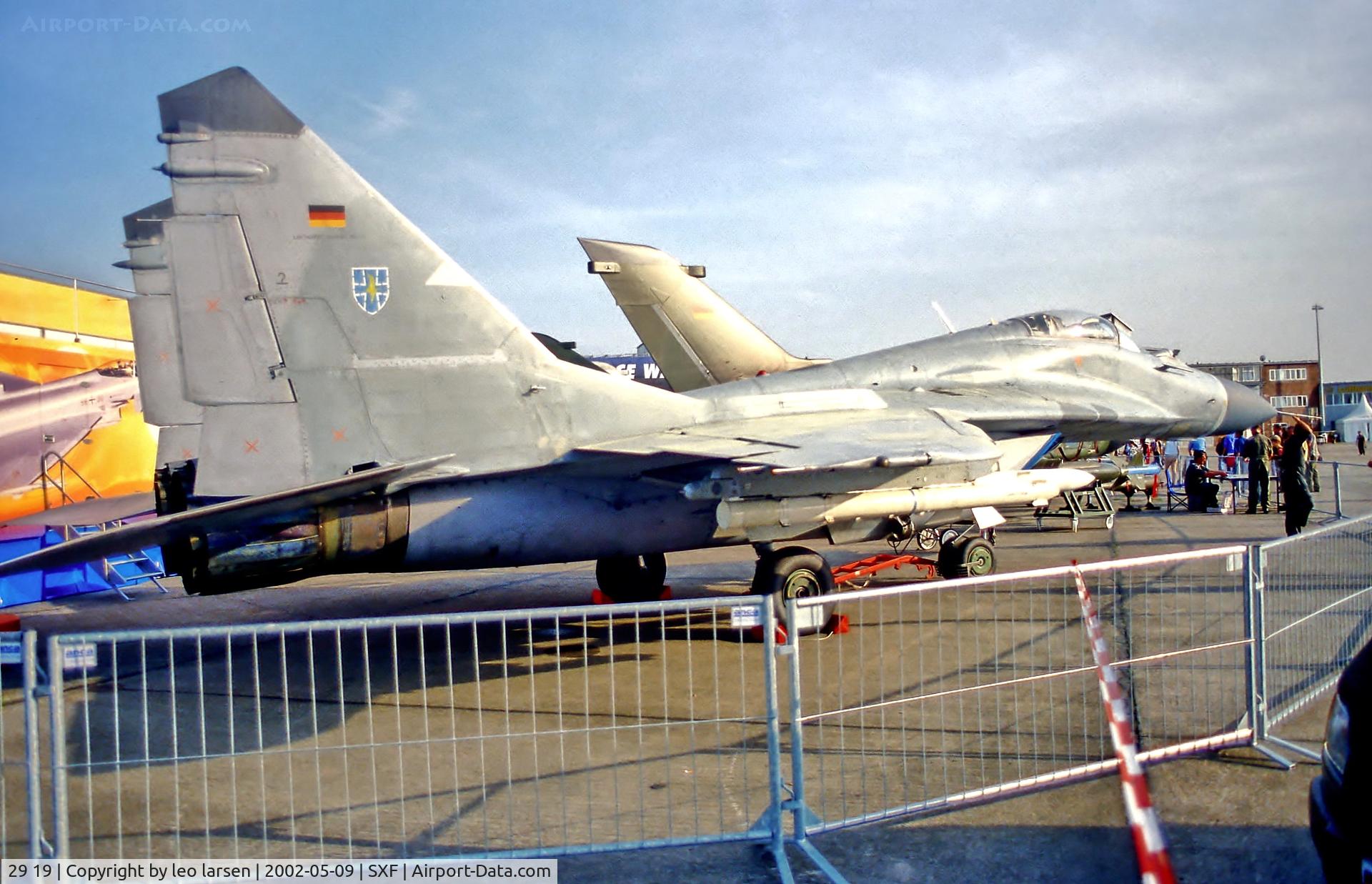 29 19, Mikoyan-Gurevich MiG-29G C/N 2960526414, Berlin ILA 9.5.2002