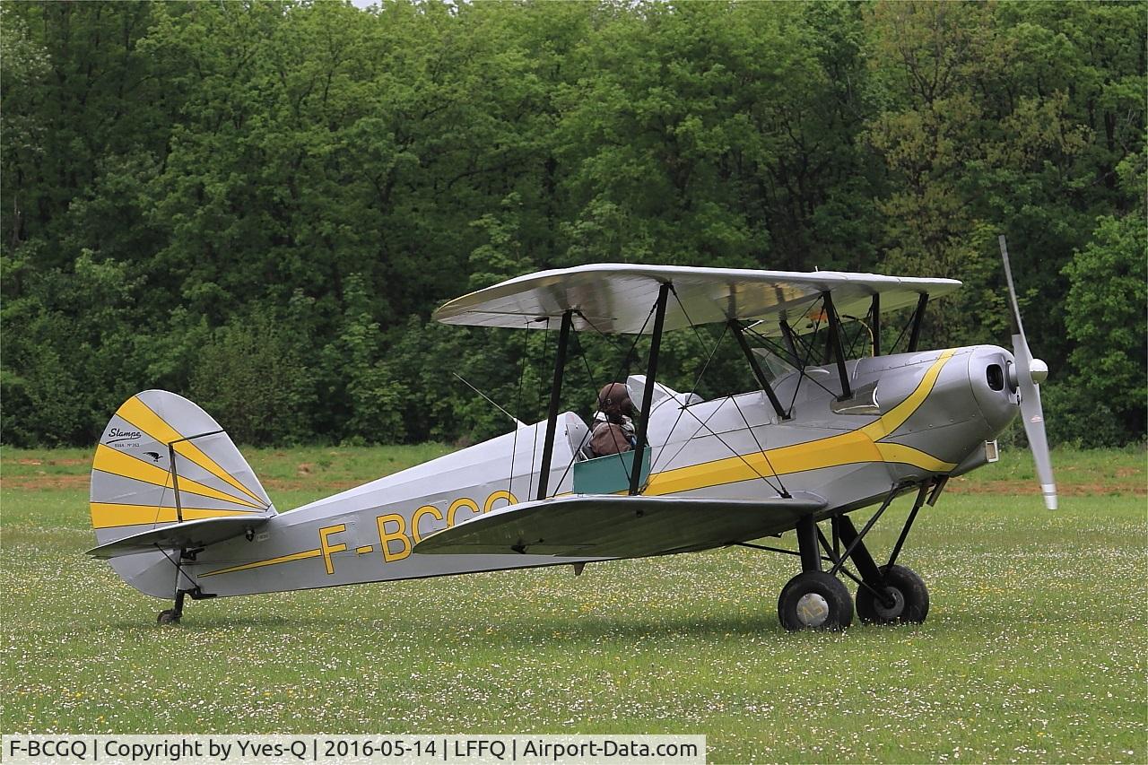 F-BCGQ, Stampe-Vertongen SV-4A C/N 263, Stampe-Vertongen SV-4A, Taxiing, La Ferté-Alais airfield (LFFQ) Air show 2016