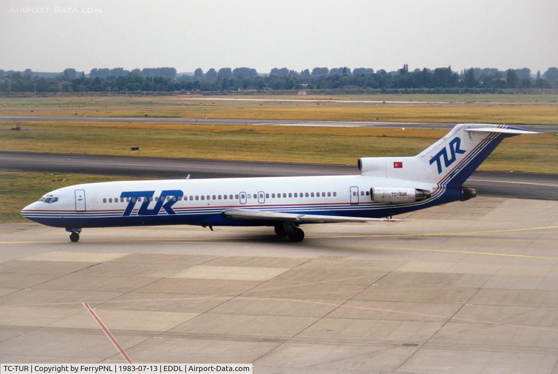 TC-TUR, 1974 Boeing 727-230 C/N 20792, TUR B727, former Condor and ended its career in South Africa where it was scrapped in 2009.