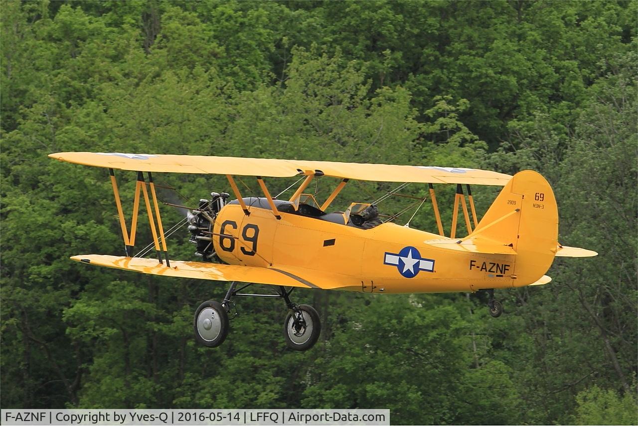 F-AZNF, Naval Aircraft Factory N3N-3 C/N 2909, Naval Aircraft Factory N3N-3, Take off rwy 28, La Ferté-Alais (LFFQ) air show 2016