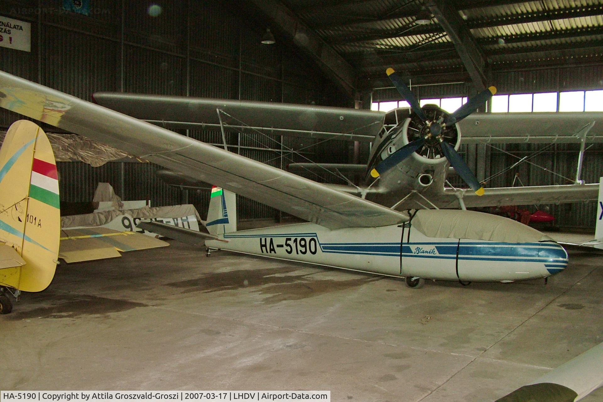 HA-5190, 1958 Let L-13 Blanik C/N 170210, LHDV - Dunaújváros-Kisapostag Airport, Hungary