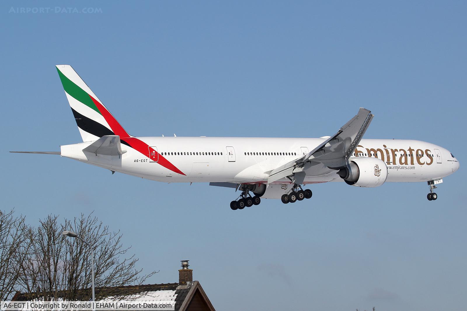 A6-EGT, 2012 Boeing 777-31H/ER C/N 35600, at spl