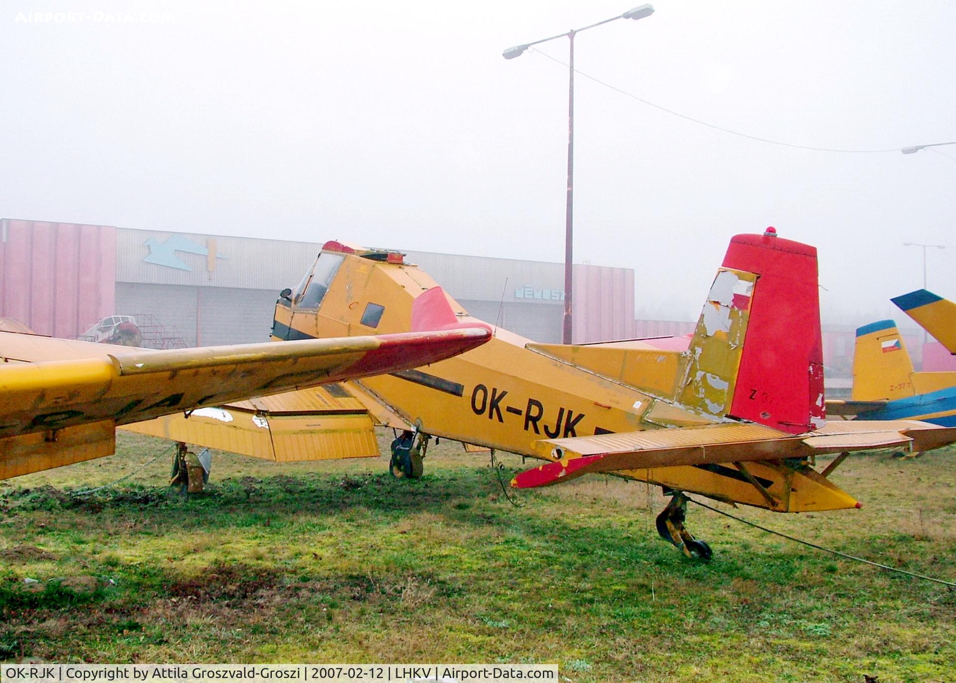 OK-RJK, 1986 Zlin Z-37T Agro-Turbo C/N 017, LHKV - Kaposújlak Airport, Hungary
