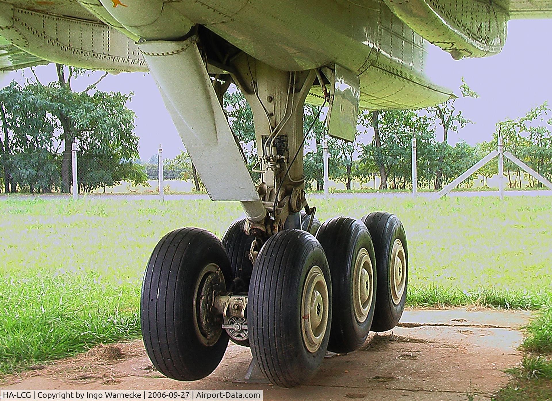 HA-LCG, 1975 Tupolev Tu-154B-2 C/N 75A127, Tupolev Tu-154B-2 CARELESS at Repülögep Emlekpark (Ferihegy Aeropark), Budapest Ferihegy II 