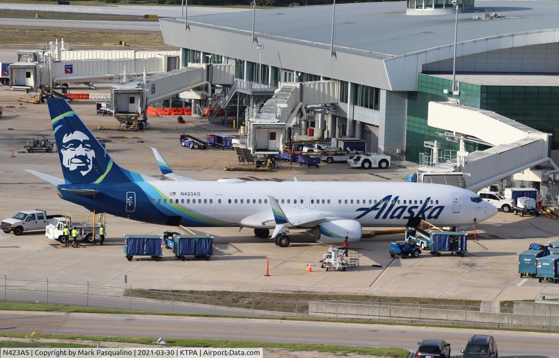 N423AS, 2013 Boeing 737-990/ER C/N 35206, Boeing 737-990/ER