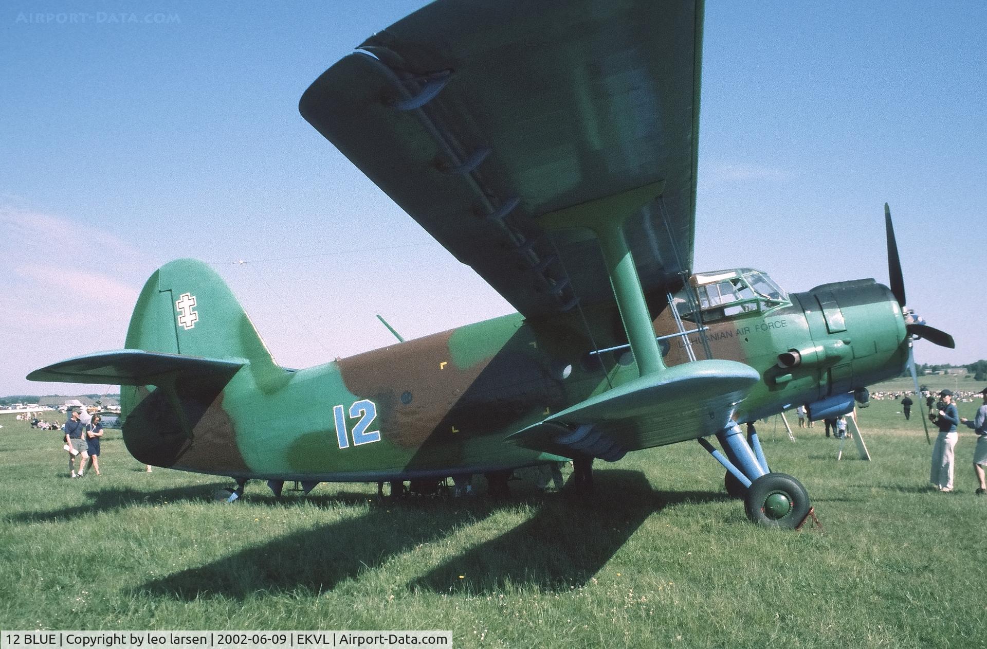 12 BLUE, 1976 Antonov (PZL-Mielec) AN-2R C/N 1G172-44, Værløse Air Base 9.6.2002