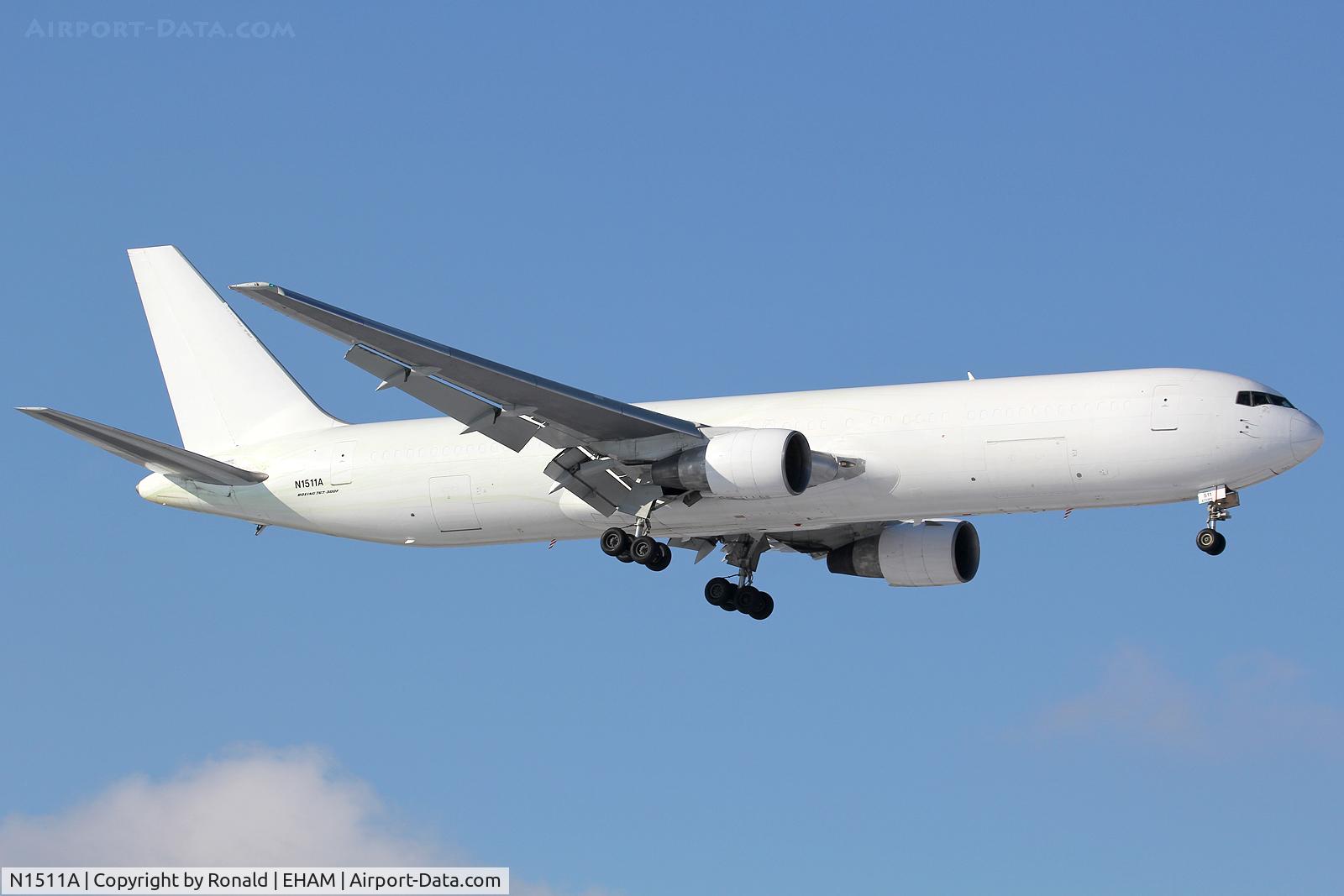 N1511A, 1989 Boeing 767-383/ER C/N 24318, at spl