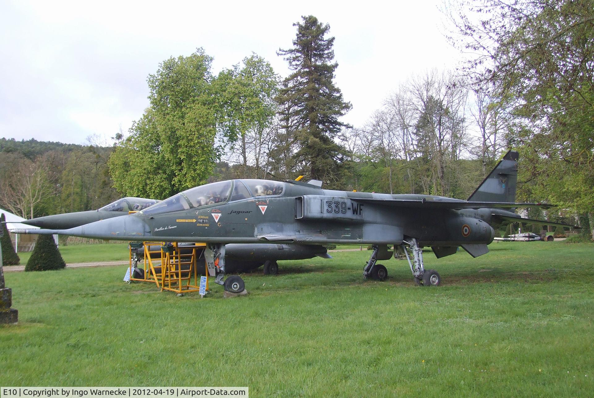 E10, Sepecat Jaguar E C/N E10, SEPECAT Jaguar E at the Musee de l'Aviation du Chateau, Savigny-les-Beaune