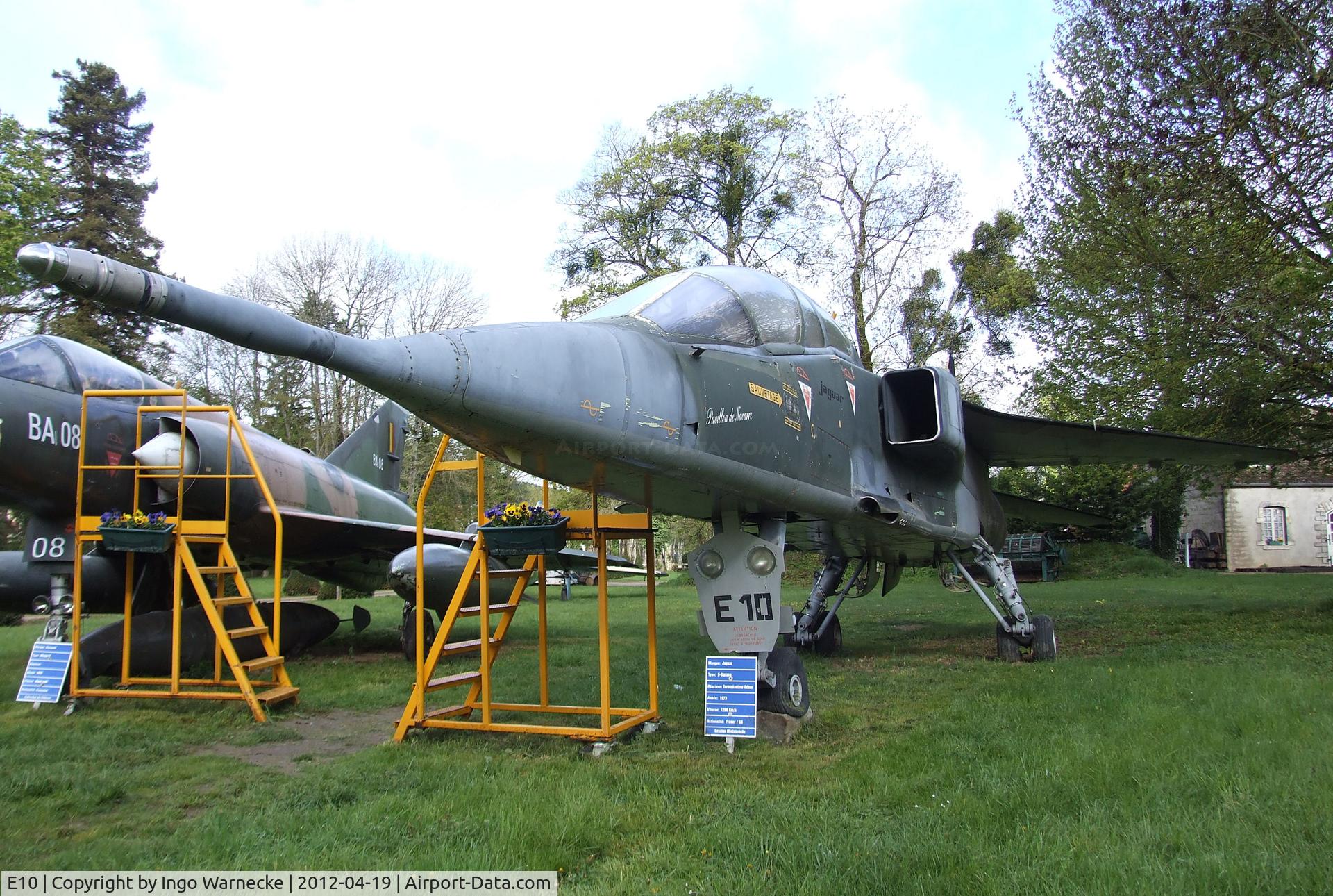 E10, Sepecat Jaguar E C/N E10, SEPECAT Jaguar E at the Musee de l'Aviation du Chateau, Savigny-les-Beaune