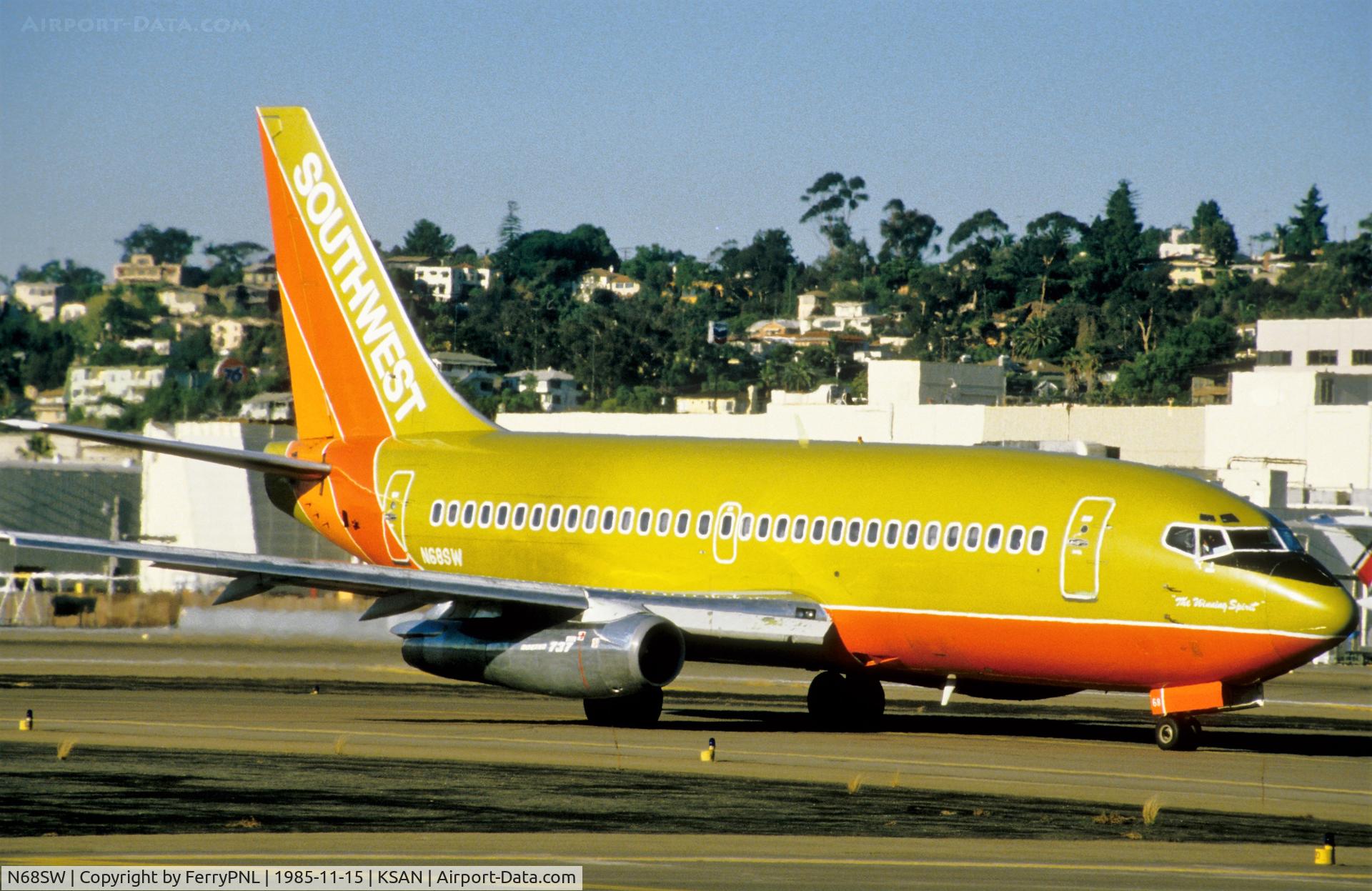 N68SW, 1980 Boeing 737-2H4 C/N 22357, Southwest B732 about to depart SAN