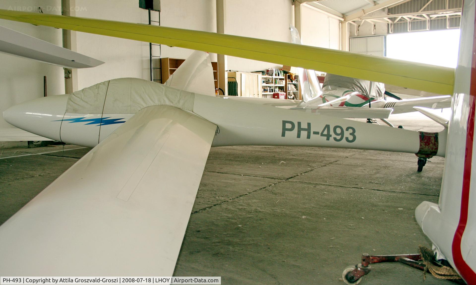 PH-493, Glasflugel H-201B Standard Libelle C/N 503, LHOY - Öcsény Airport, Hungary